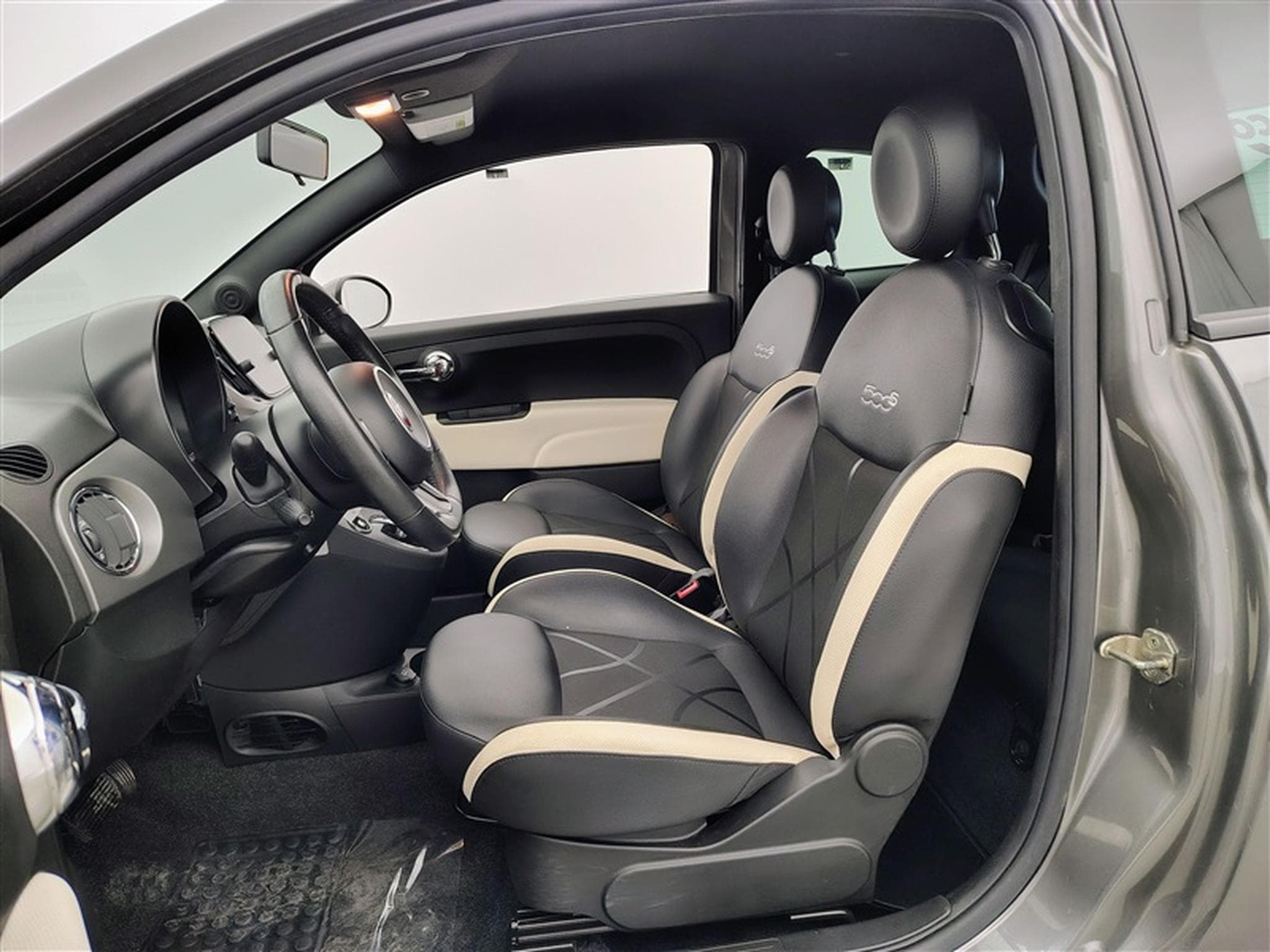 Fiat 500 1.2i Eleganza MTA (2018) - Photo 7