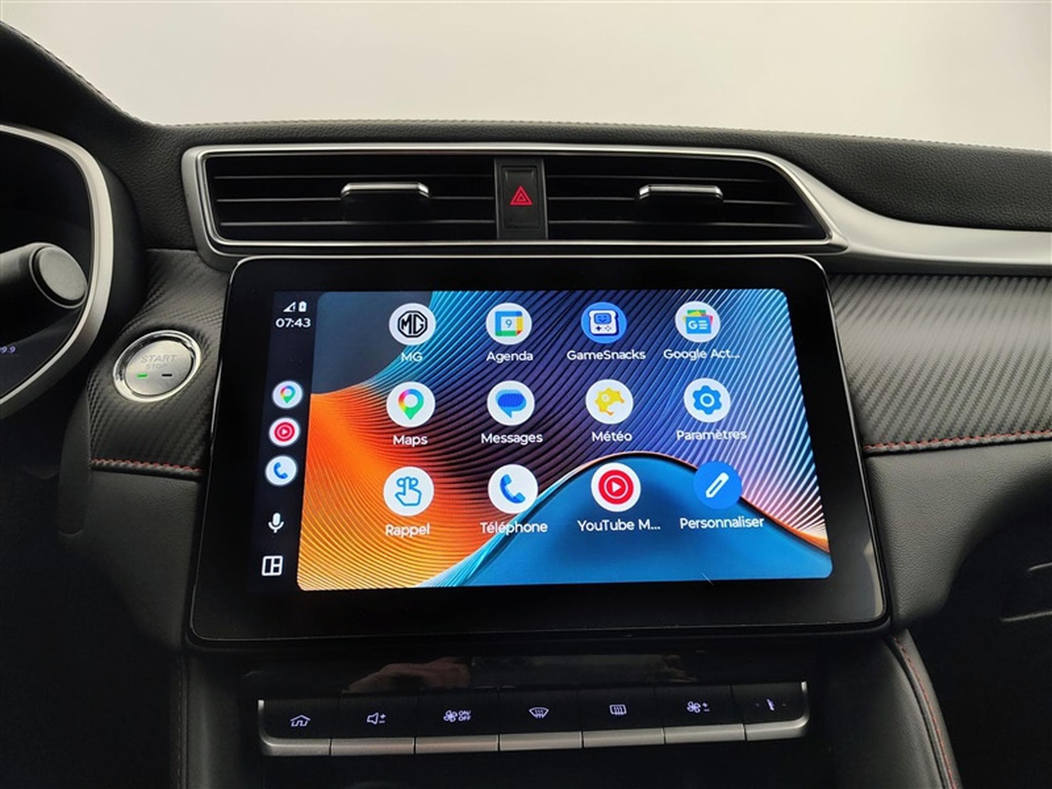 MG ZS 1.0 T-GDi 110cv AUTO Luxury NAVI / FULL LED / CUIR / CAMERA (2024) - Photo 20