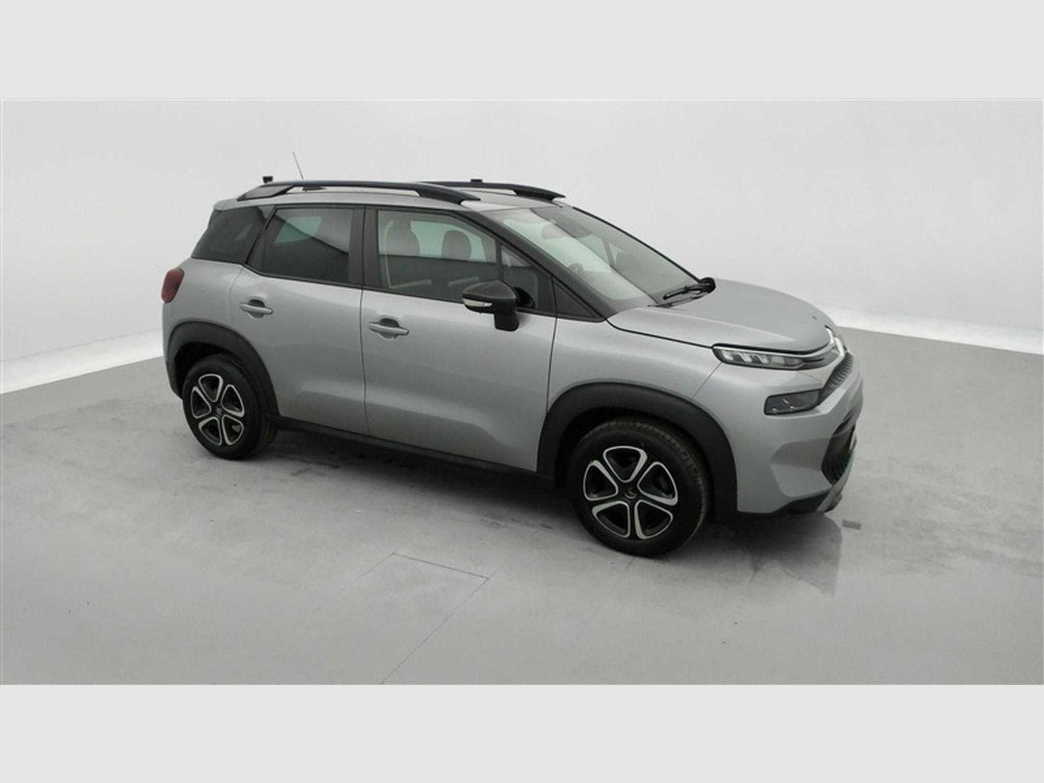 Citroen C3 Aircross 1.2 PureTech 110cv Feel NAVI / FULL LED / PDC AR (2022) - Photo 22
