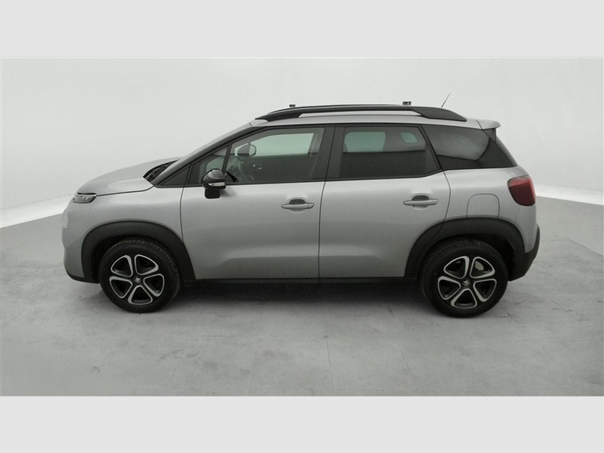 Citroen C3 Aircross 1.2 PureTech 110cv Feel NAVI / FULL LED / PDC AR (2022) - Photo 3