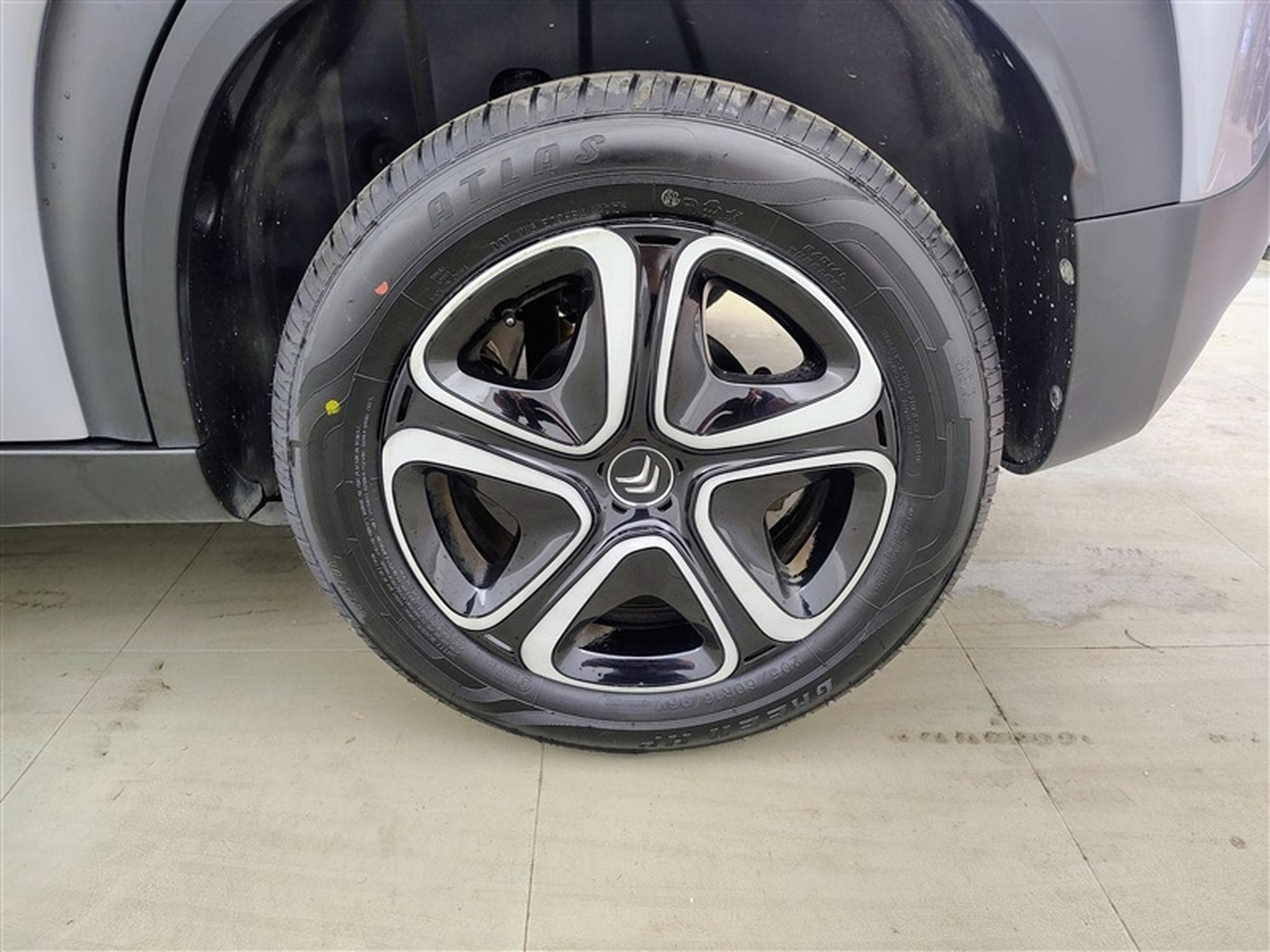 Citroen C3 Aircross 1.2 PureTech 110cv Feel NAVI / FULL LED / PDC AR (2022) - Photo 6