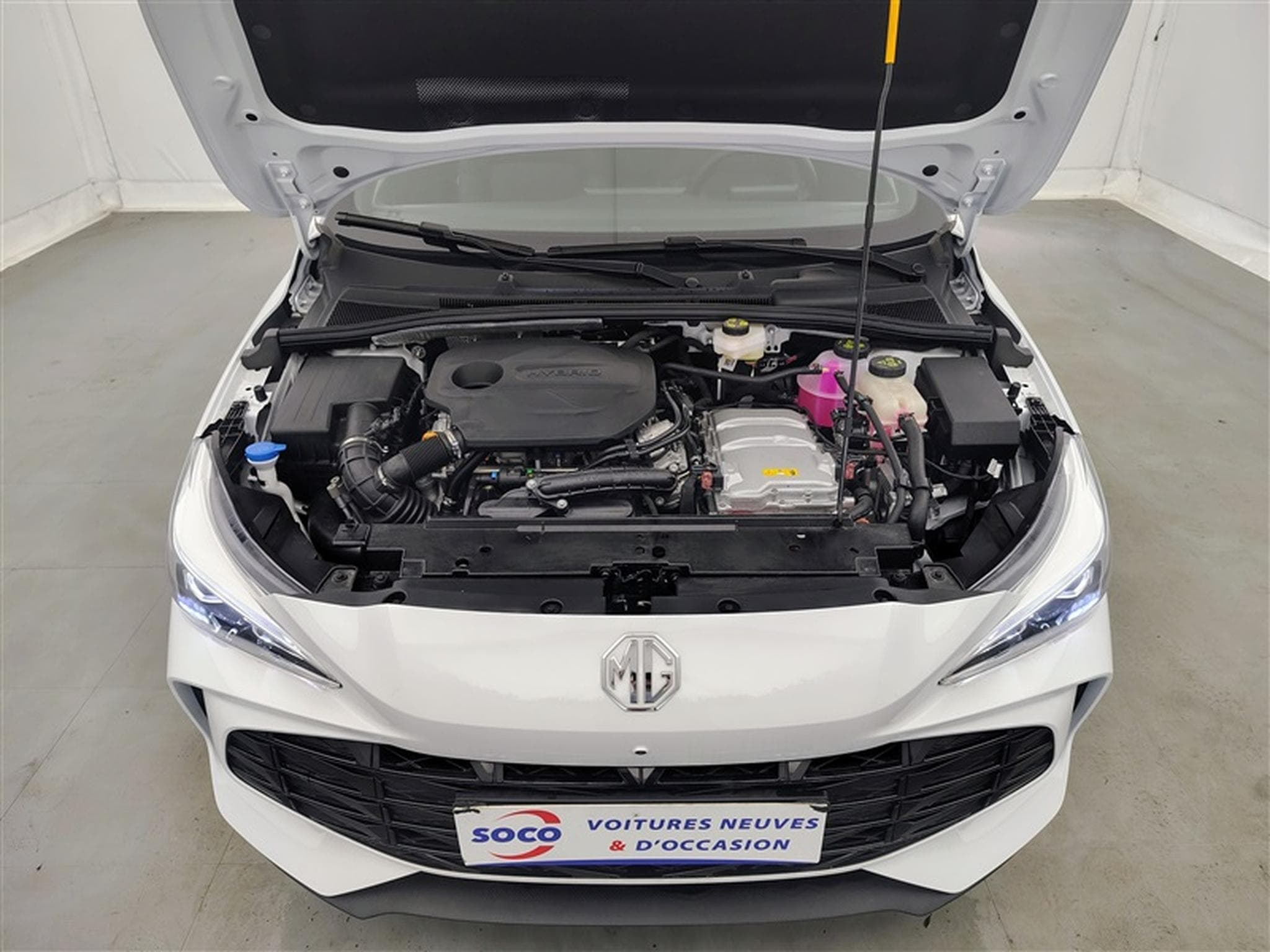 MG MG3 1.5 Hybrid+ Luxury NAVI / FULL LED / CAMERA 360° / JA 16" (2026) - Photo 19