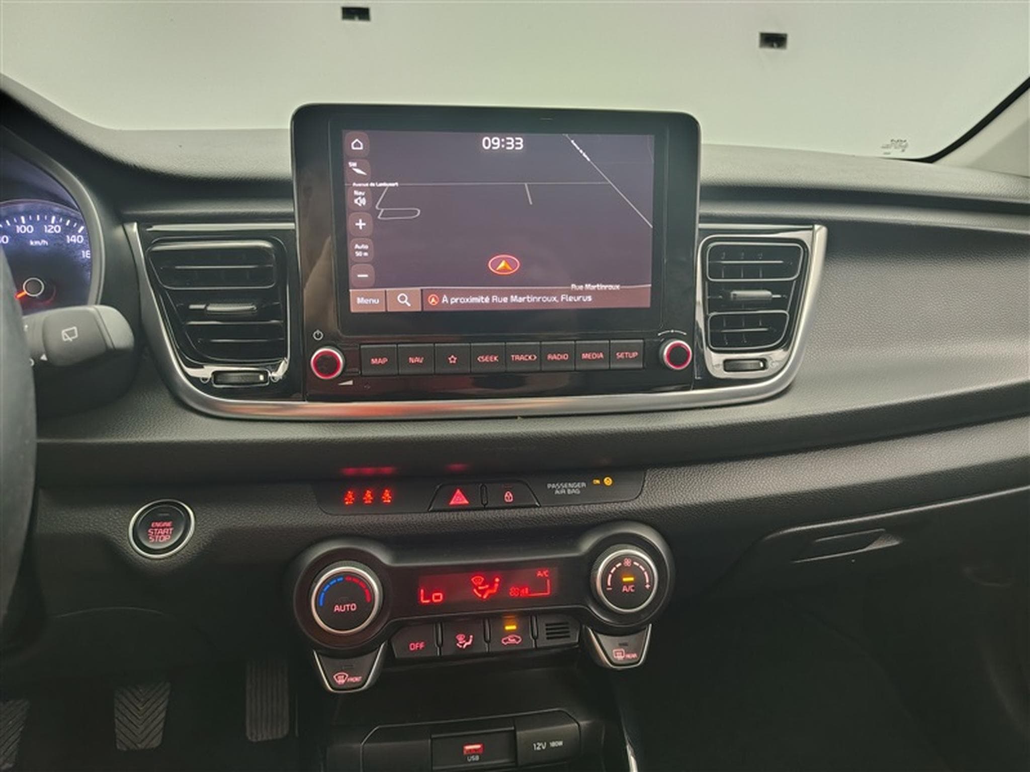 Kia Rio 1.0 T Pulse (2023) - Photo 11