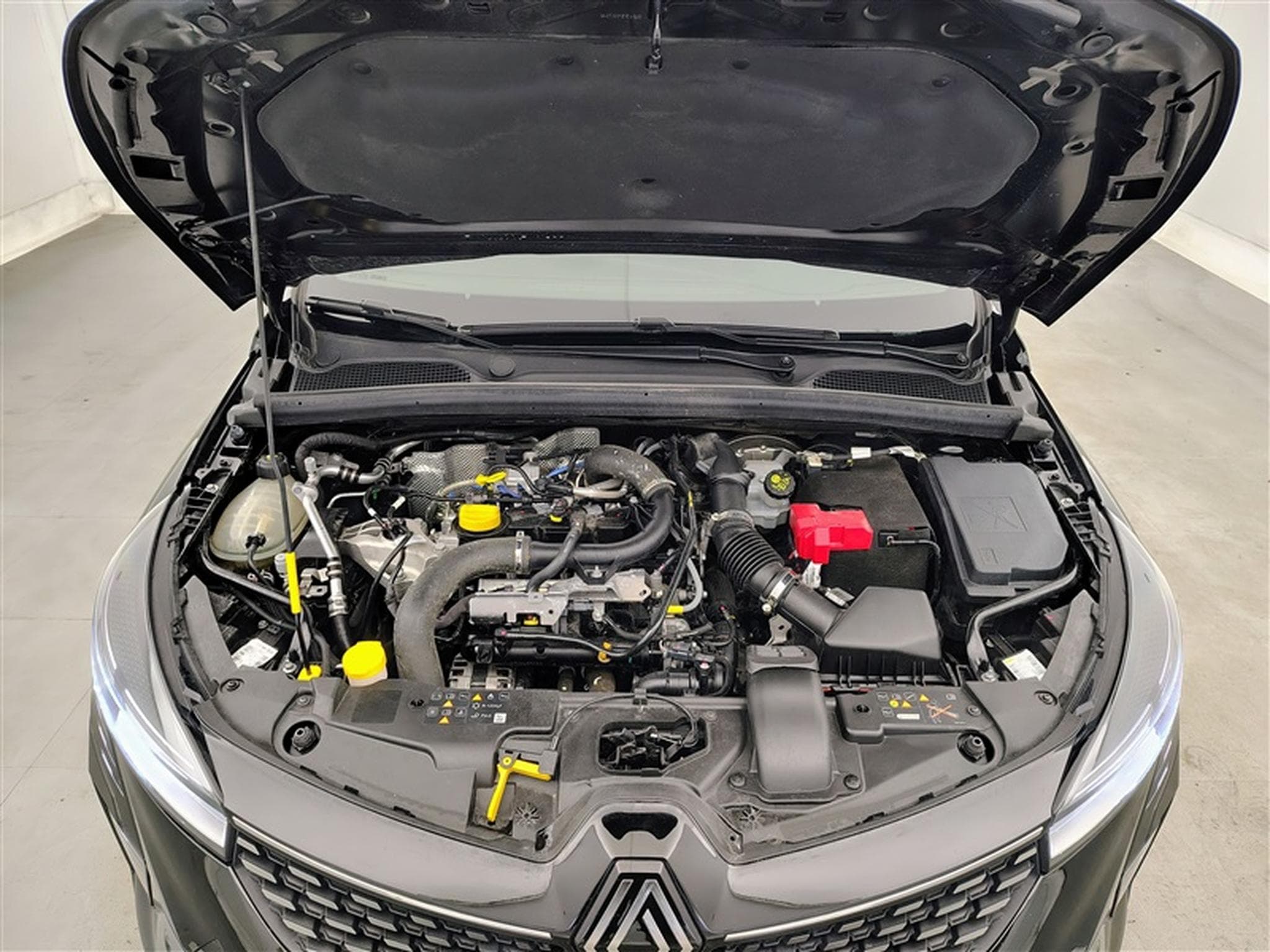 Renault Clio 1.0 TCe Tecnno CarPlay / Led / PDC / Caméra 360° (2024) - Photo 19