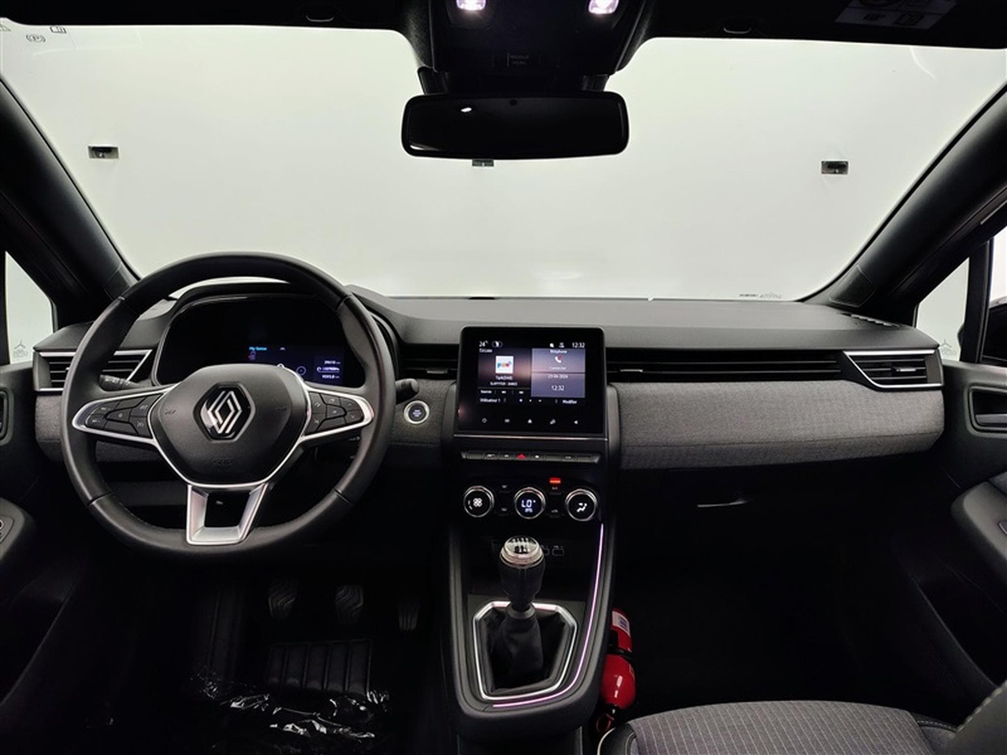 Renault Clio 1.0 TCe Tecnno CarPlay / Led / PDC / Caméra 360° (2024) - Photo 8