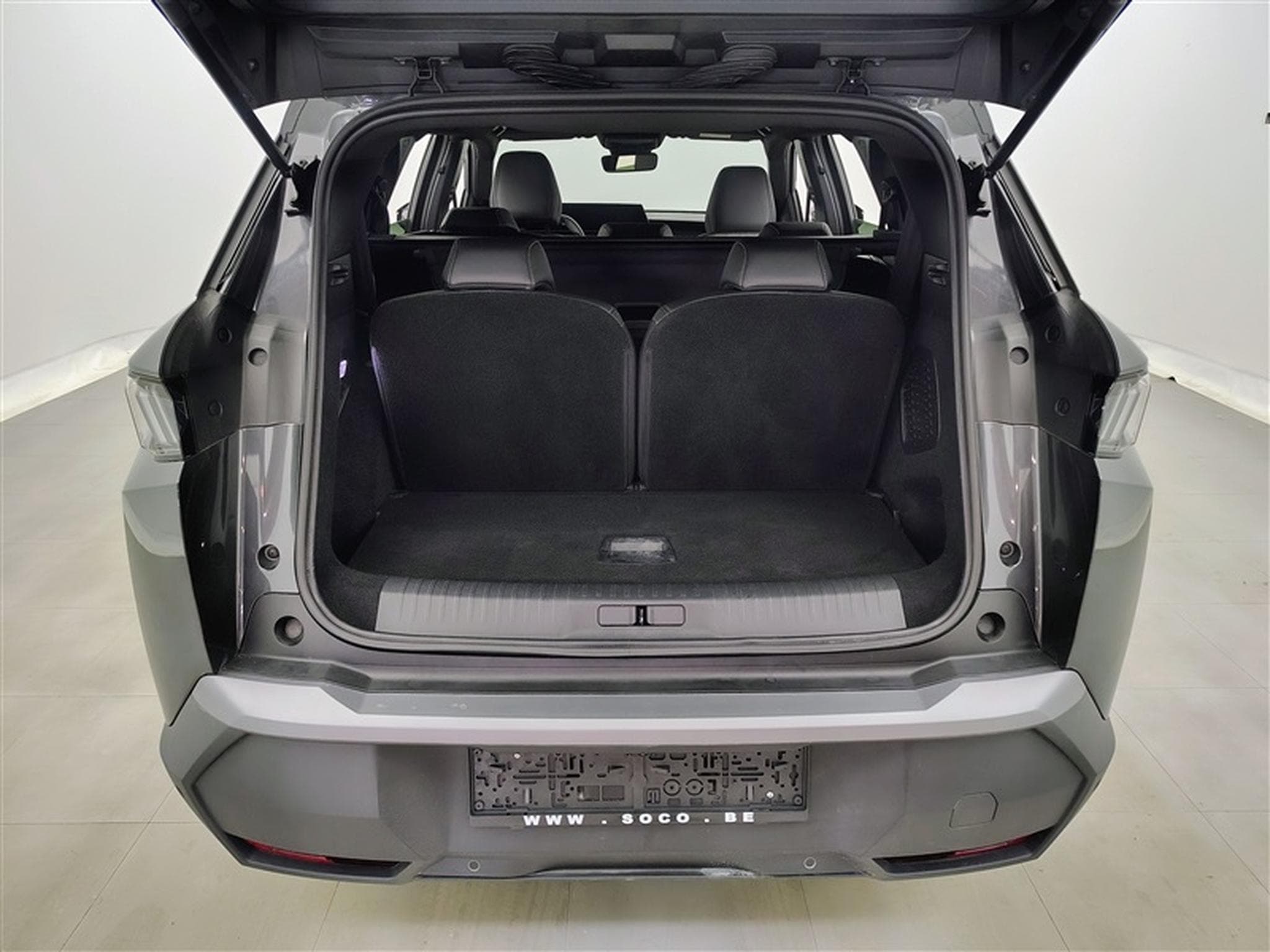 Peugeot 5008 1.2 HYBRID 145cv e-DCS6 Allure NAVI /CARPLAY/FULL LED/S-CUIR (2025) - Foto 14