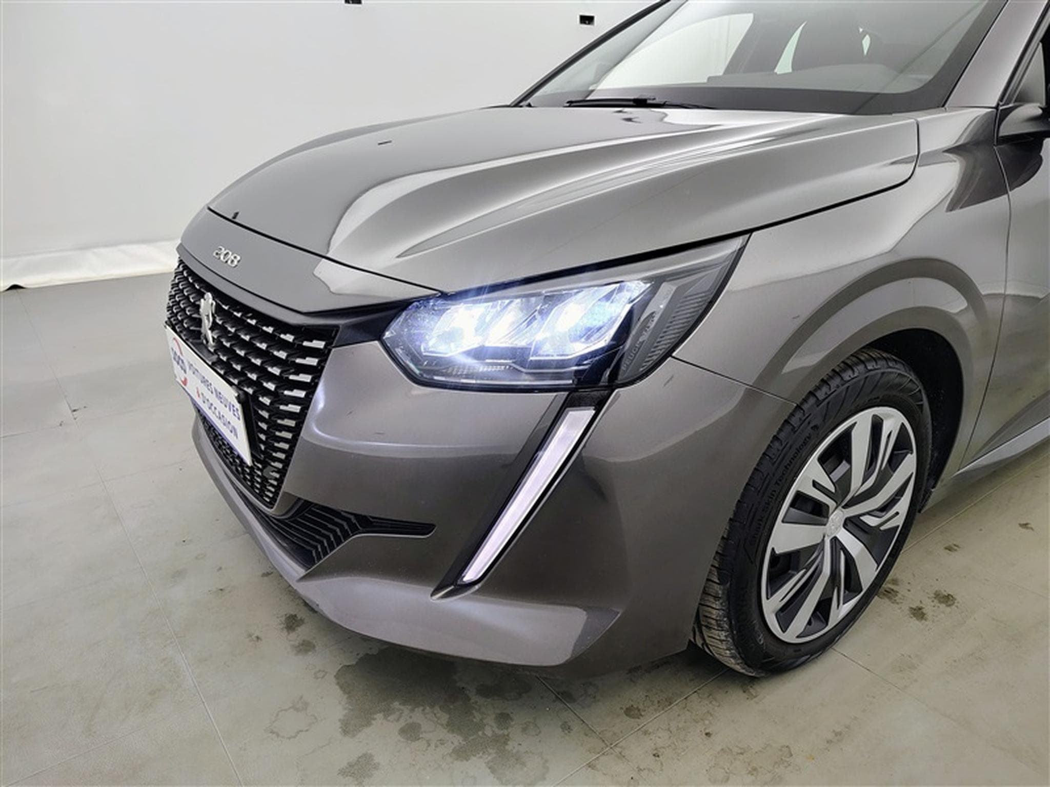 Peugeot 208 1.2i PureTech Active (2020) - Foto 15