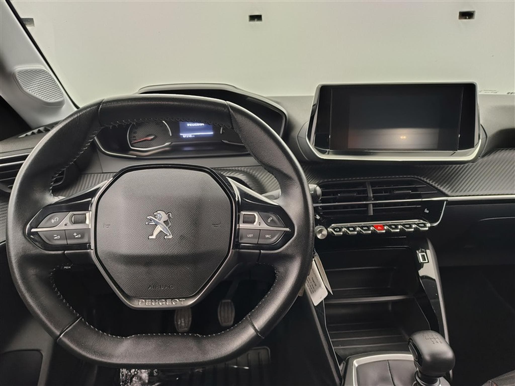Peugeot 208 1.2i PureTech Active (2020) - Foto 9