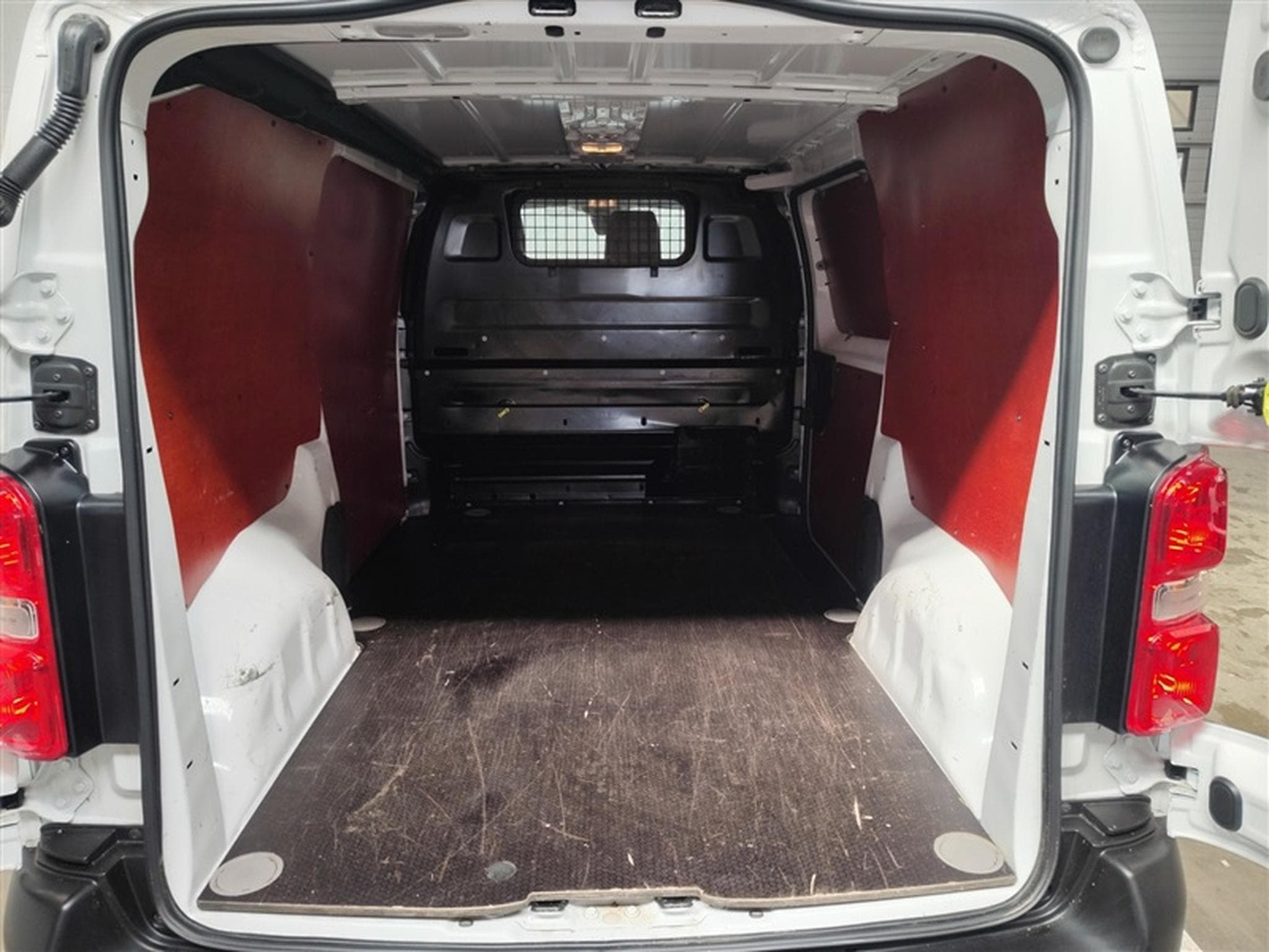 Fiat Scudo L2H1 CLIM/BLUETOOTH/PDC AR (2022) - Foto 14