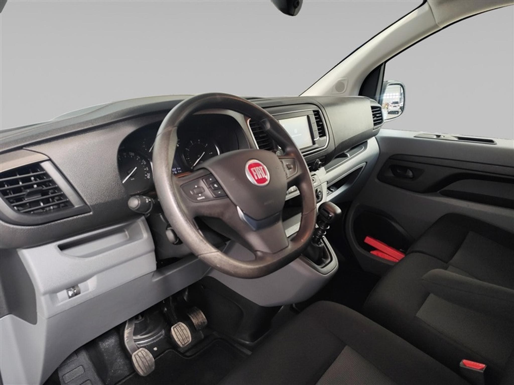 Fiat Scudo L2H1 CLIM/BLUETOOTH/PDC AR (2022) - Foto 8