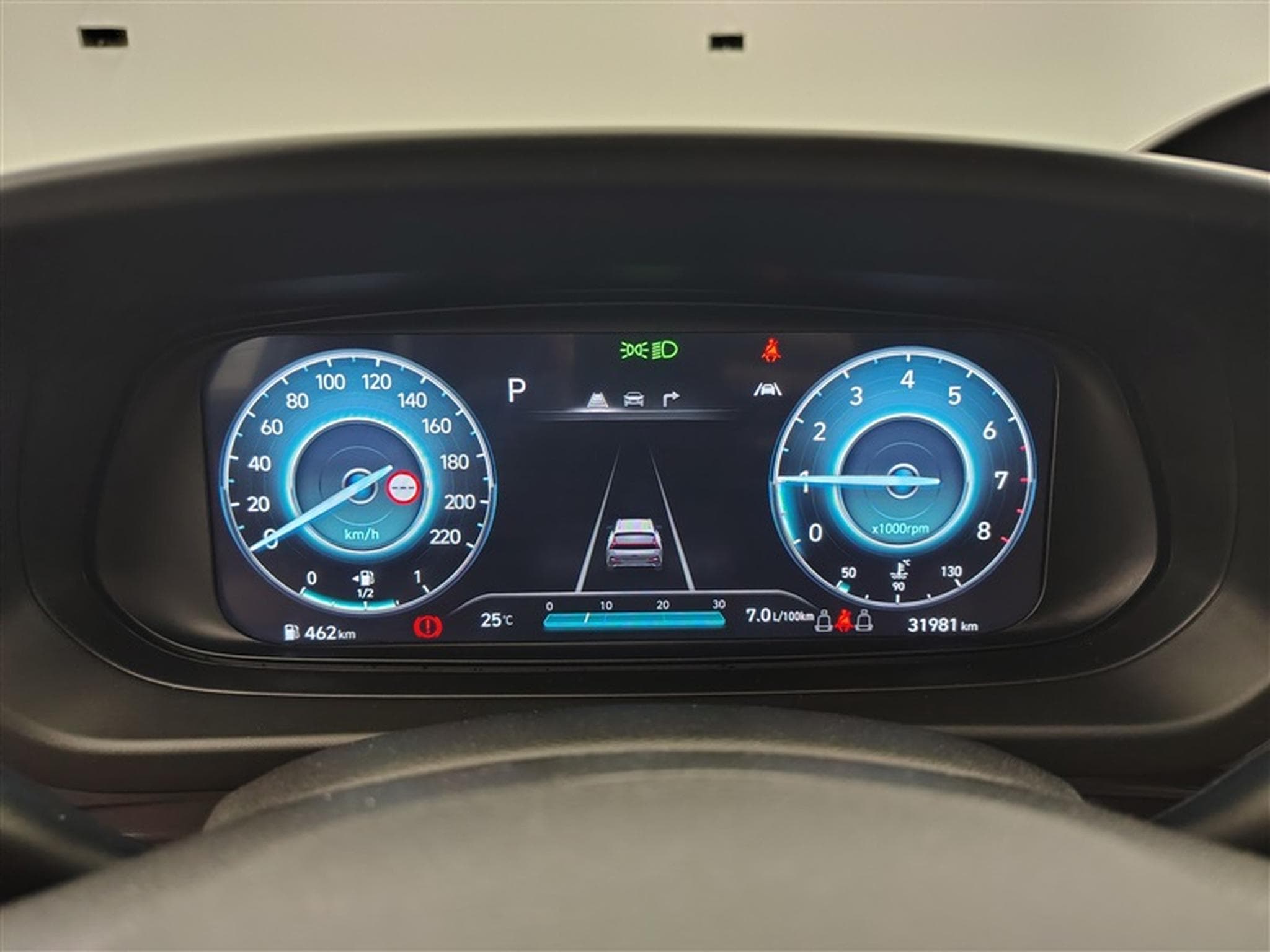Hyundai Bayon 1.0 T-GDi MHEV Techno DCT/NAVI/LED/JA/PDC (2023) - Foto 10