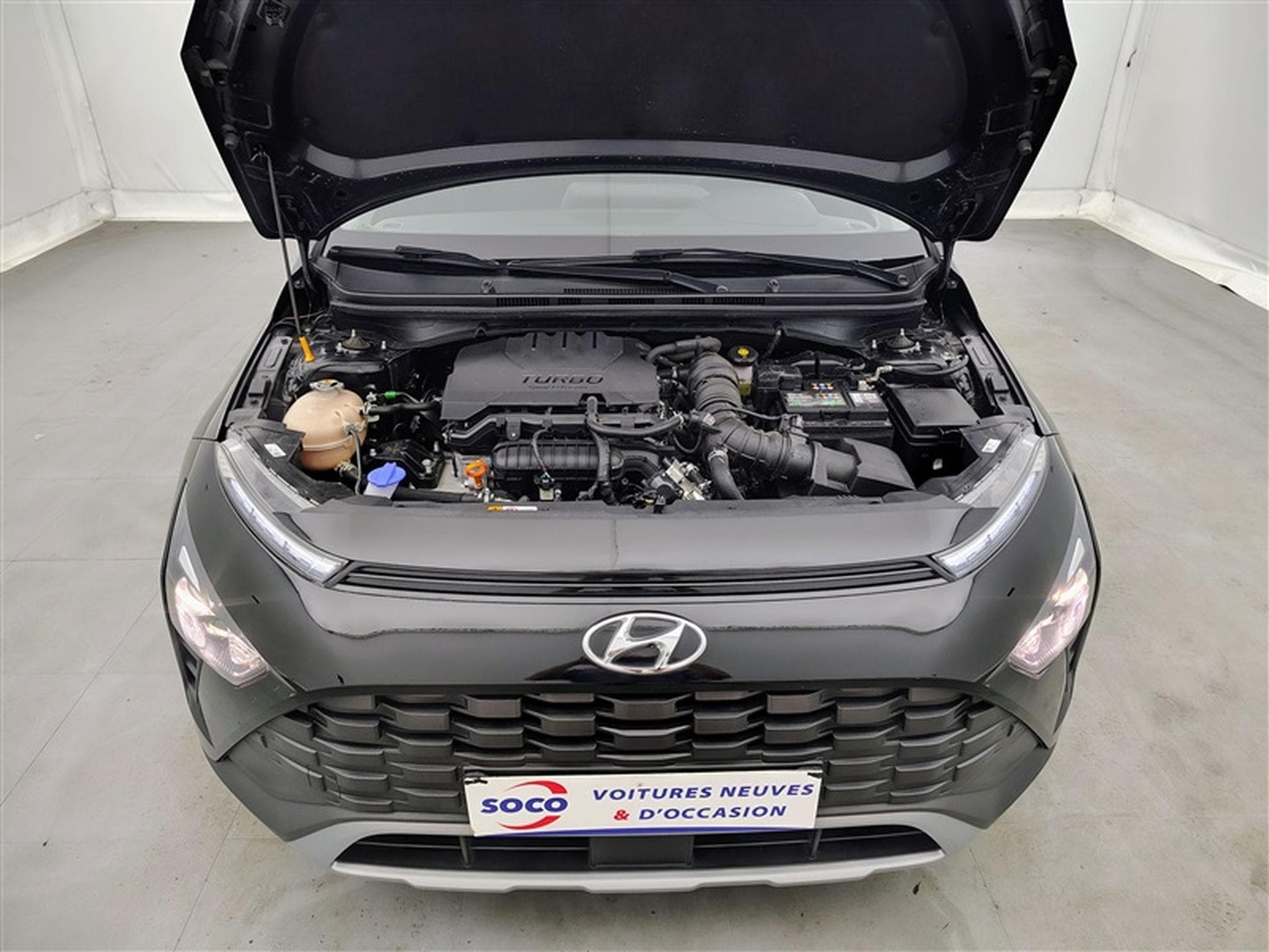 Hyundai Bayon 1.0 T-GDi MHEV Techno DCT/NAVI/LED/JA/PDC (2023) - Foto 18