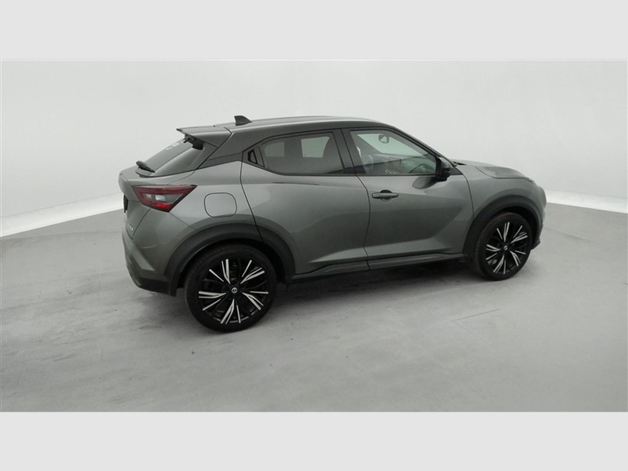 Nissan Juke 1.0 DIG-T 2WD N-Design (EU6AP) (2021) - Foto 25