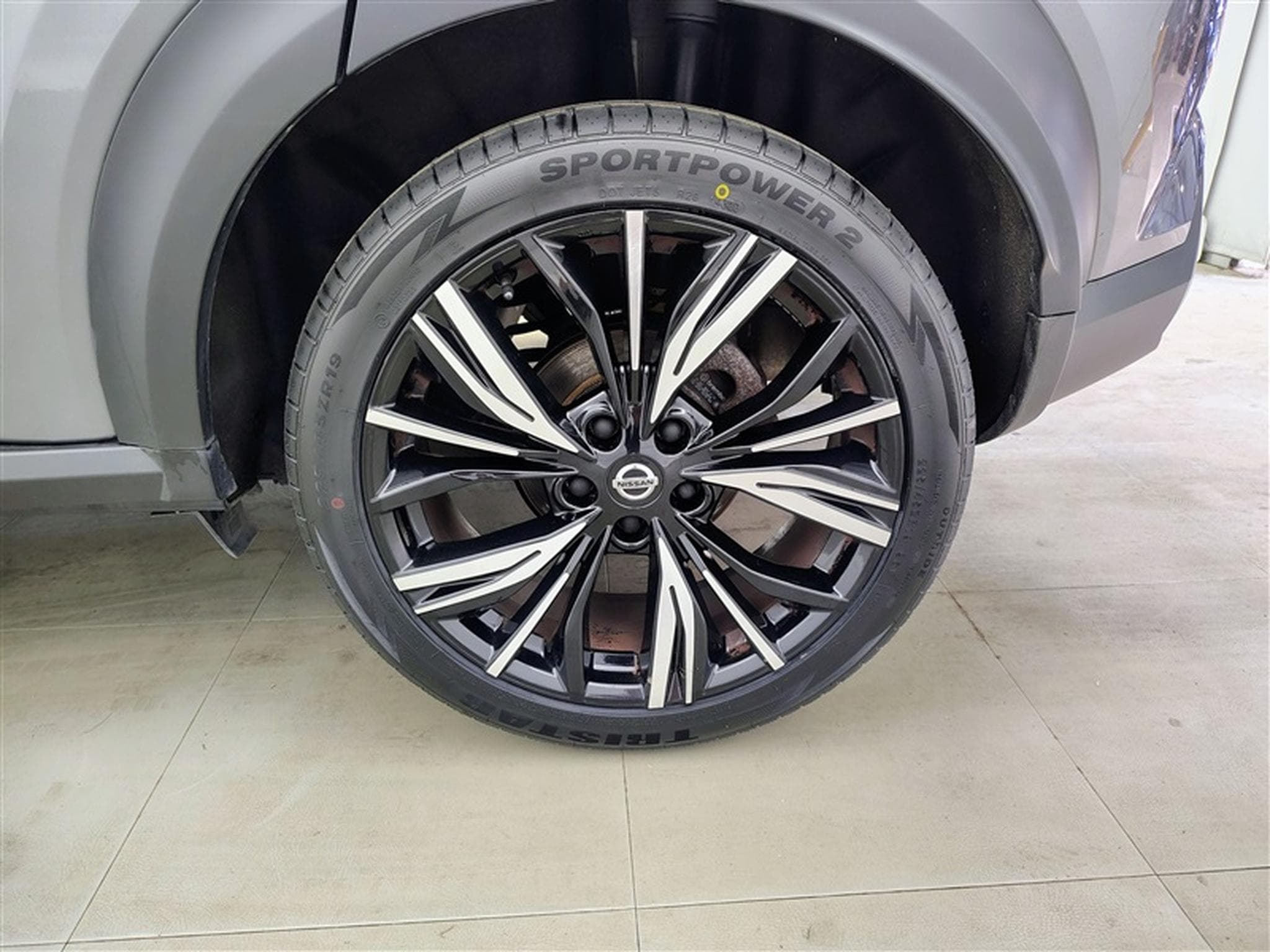 Nissan Juke 1.0 DIG-T 2WD N-Design (EU6AP) (2021) - Foto 6