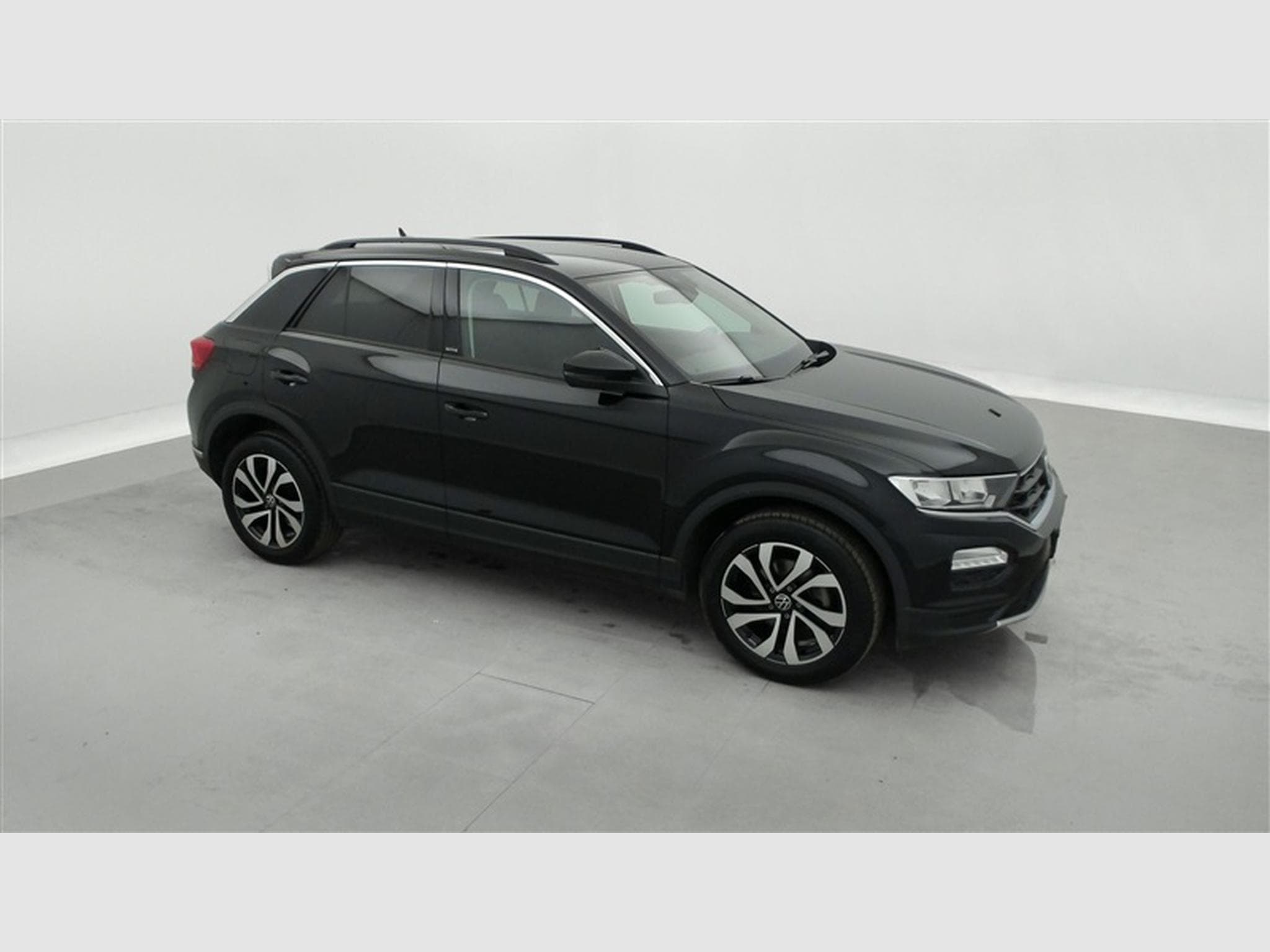 VW T-Roc 1.5 TSI DSG Carplay / PDC av+ar (2022) - Photo 23