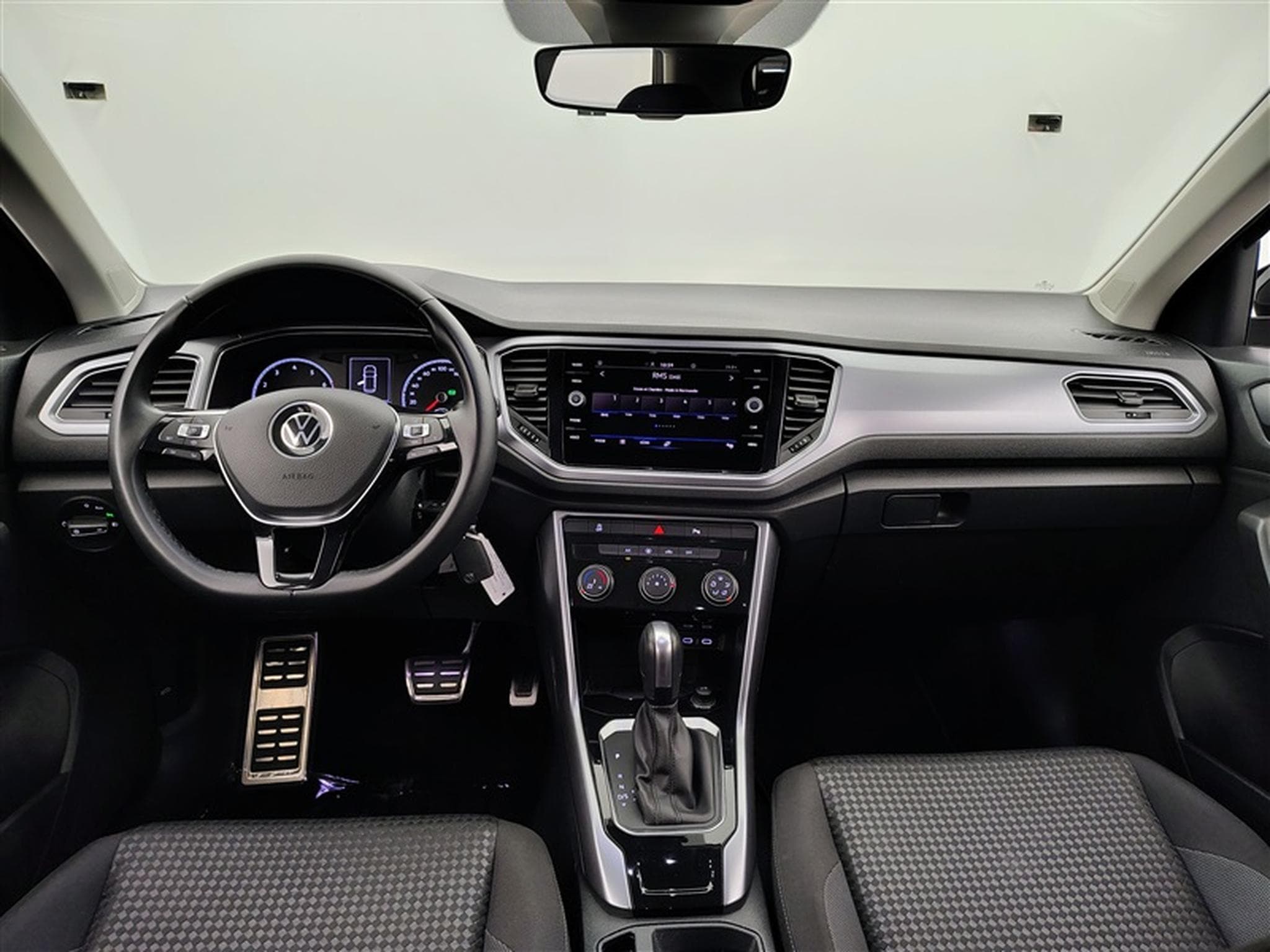 VW T-Roc 1.5 TSI DSG Carplay / PDC av+ar (2022) - Photo 8