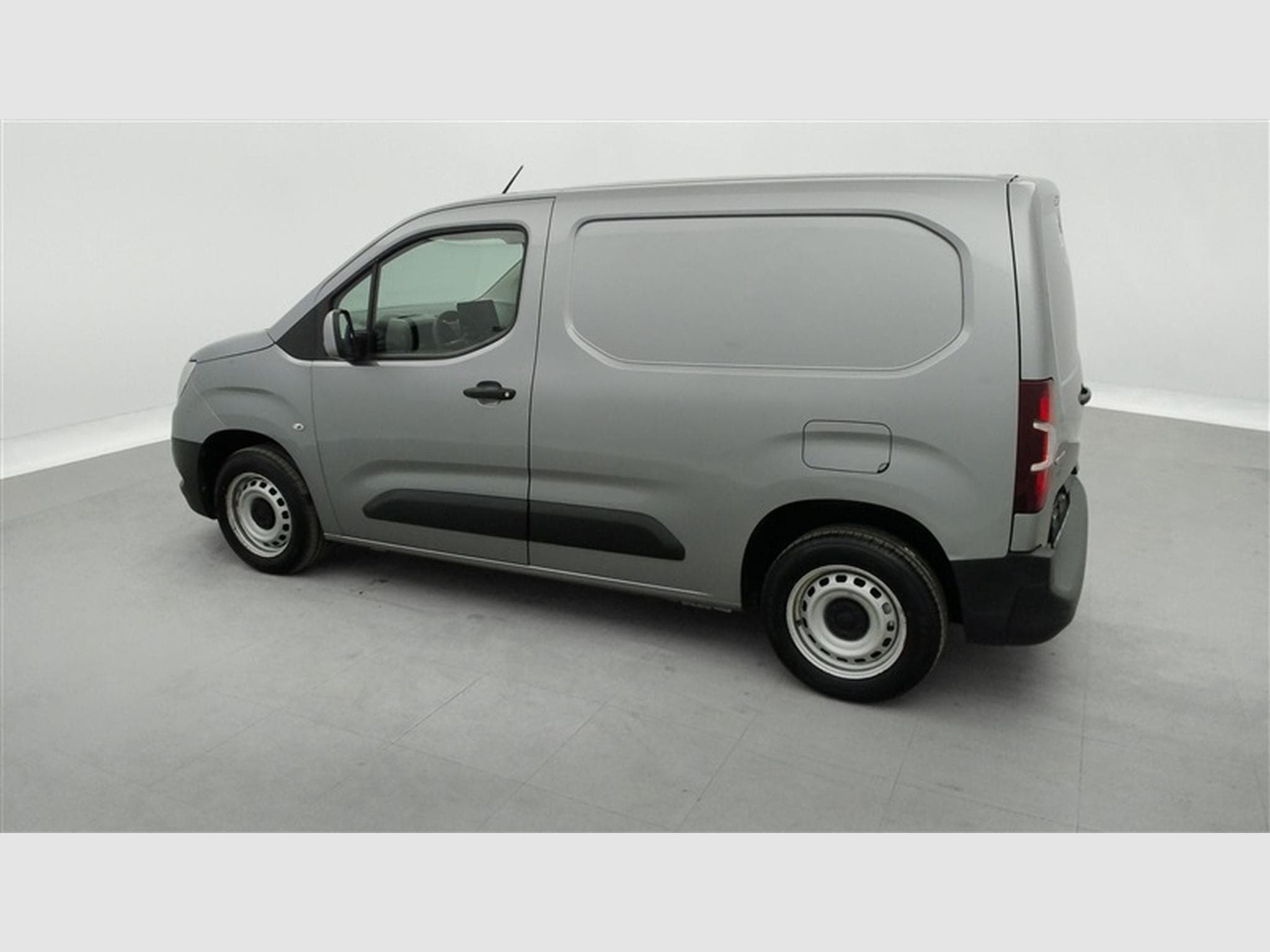 Opel Combo 1.5 TD BI L1H1 NAVI / CLIM / TEL (2021) - Photo 25