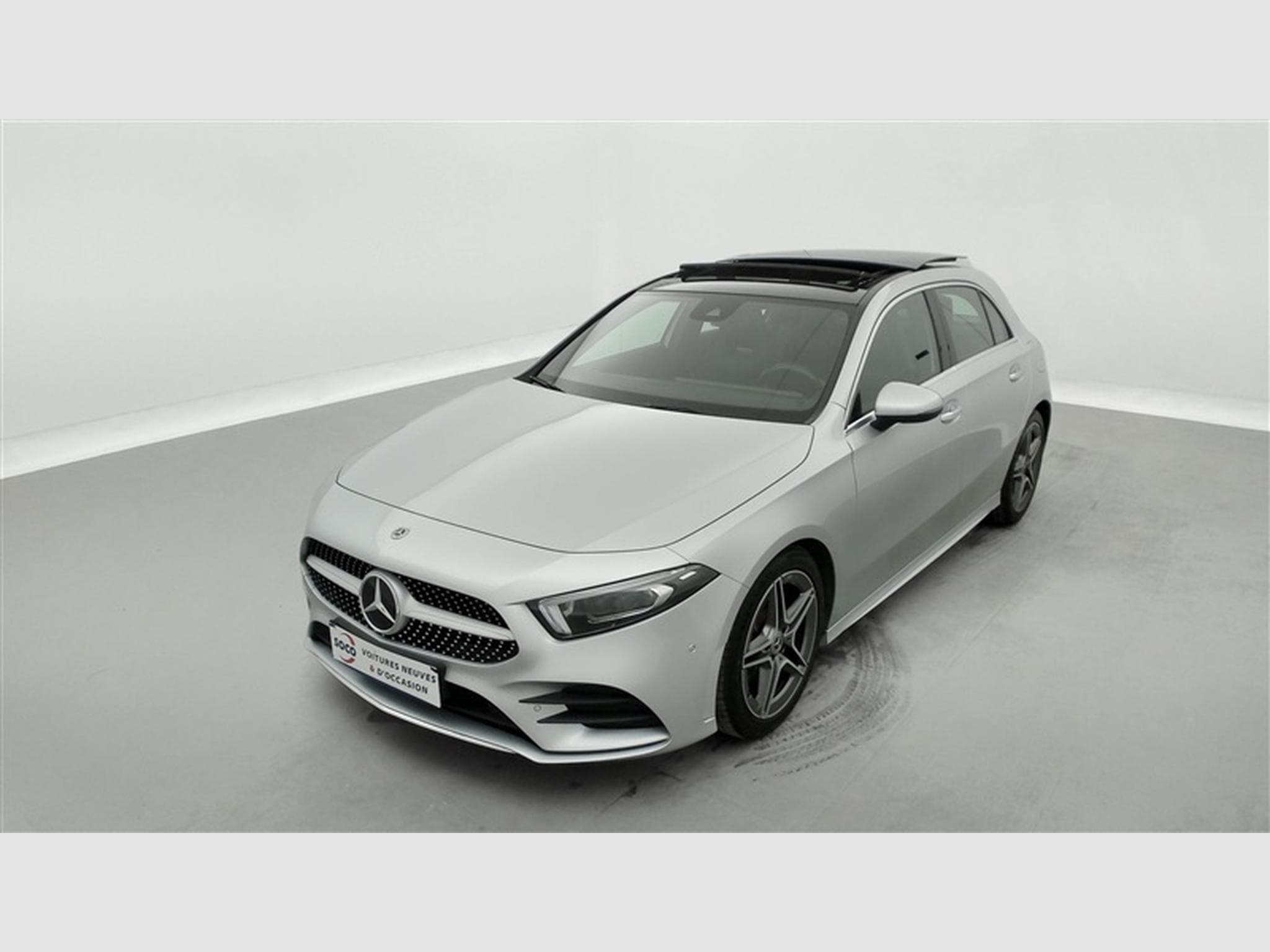 Mercedes A 180 7G-DCT Pack AMG  Navi Cockpit / Led / PDC+Caméra (2022) - Photo 1