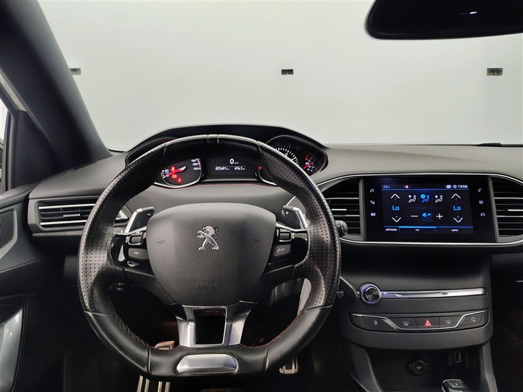 Peugeot 308 1.2 PureTech 130cv EAT8 GT Line NAVI / FULL LED / JA 17" (2019) - Photo 9