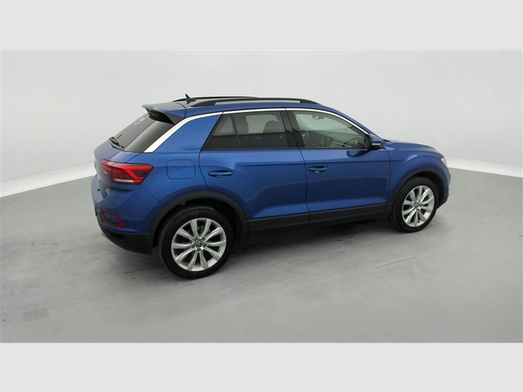 VW T-Roc 1.5 TSI 150Cv DSG United CARPLAY / FULL LED / CAMERA / JA 17 (2025) - Photo 25