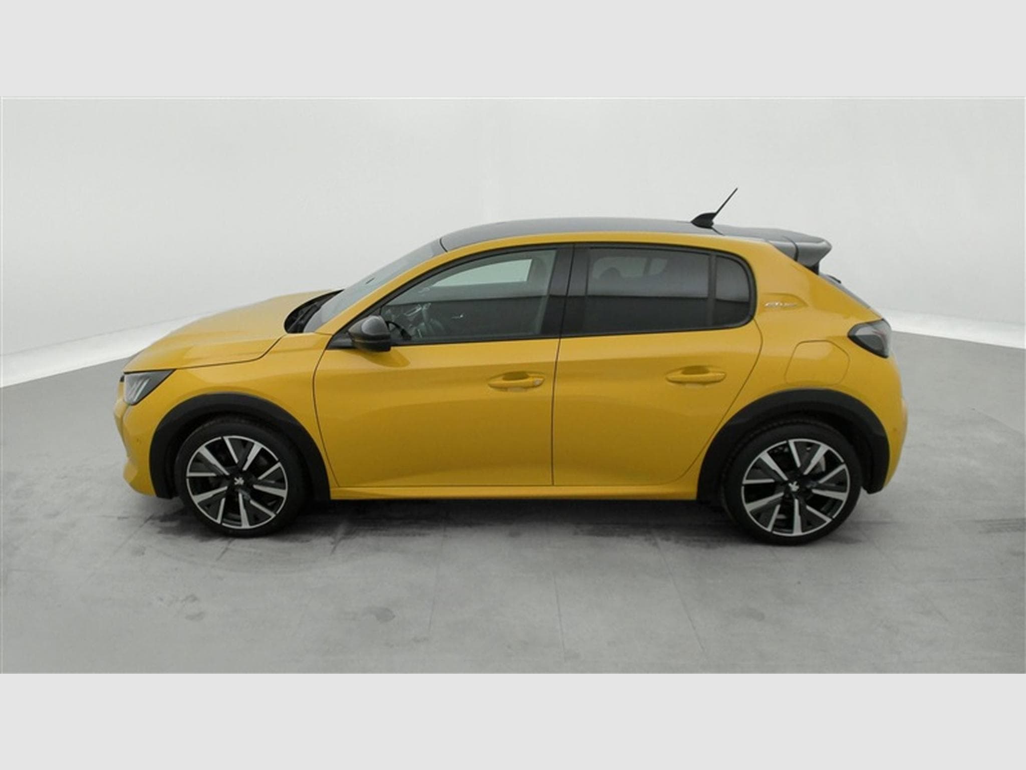 Peugeot 208 1.2i PureTech GT Line **AUTO/CAMERA/FULL LED** (2020) - Photo 3