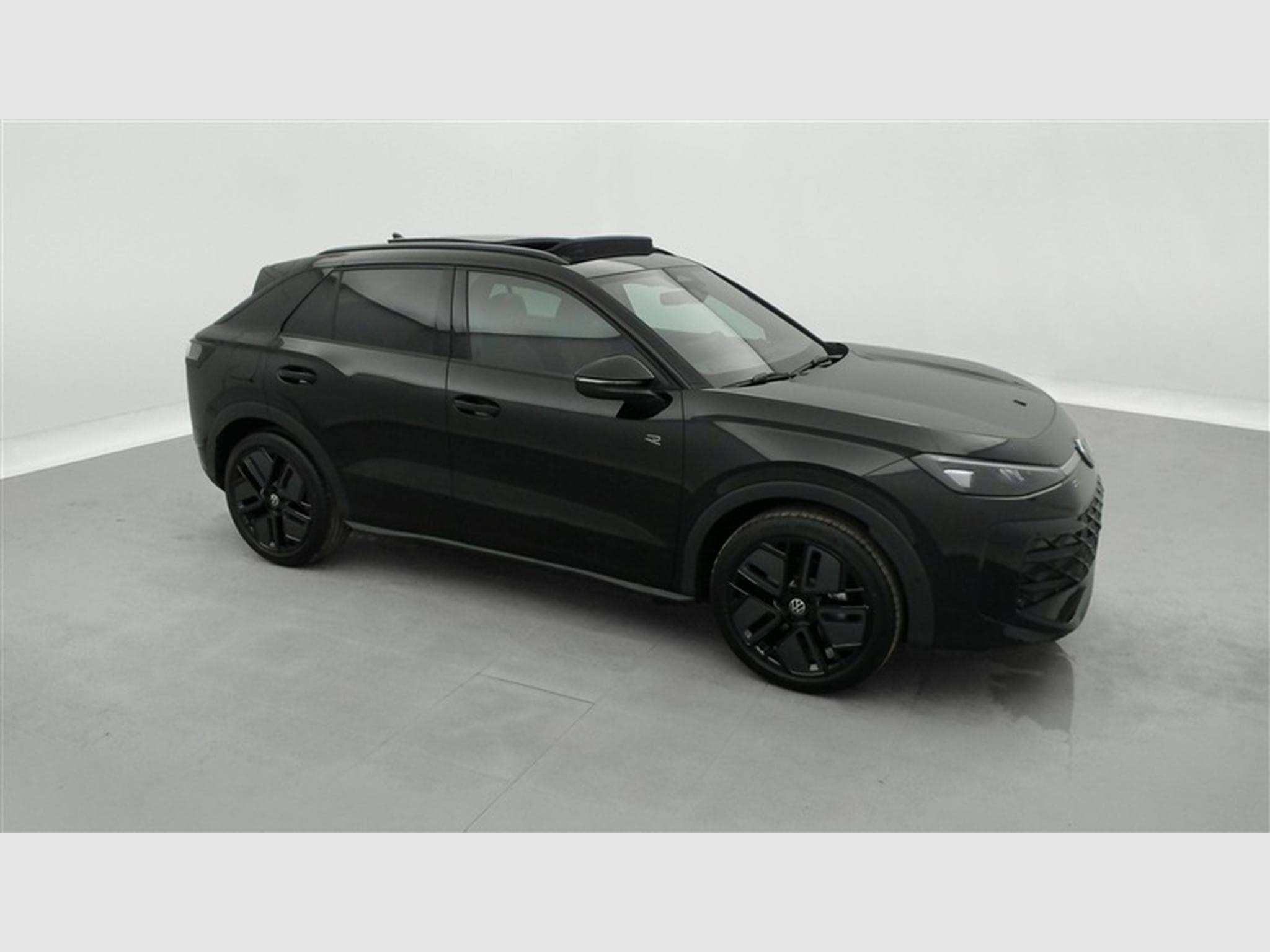 VW T-Roc 1.5 TSI 150cv DSG R-Line CARPLAY / FULL LED / PANO / CAMERA (2026) - Foto 25