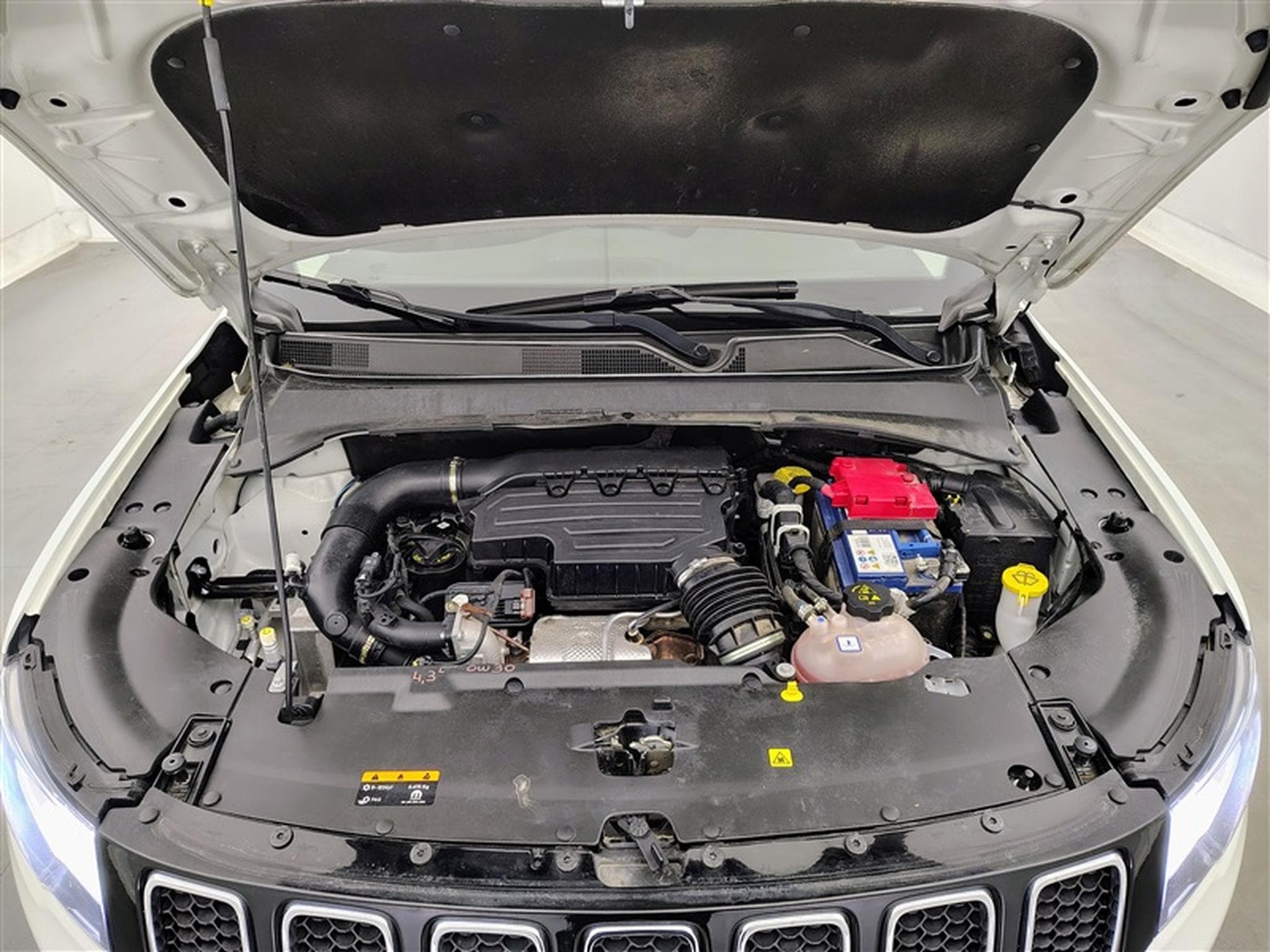 Jeep Compass 1.3 Turbo 150cv DCT Limited NAVI / TOIT PANO / FULL LED (2021) - Foto 20