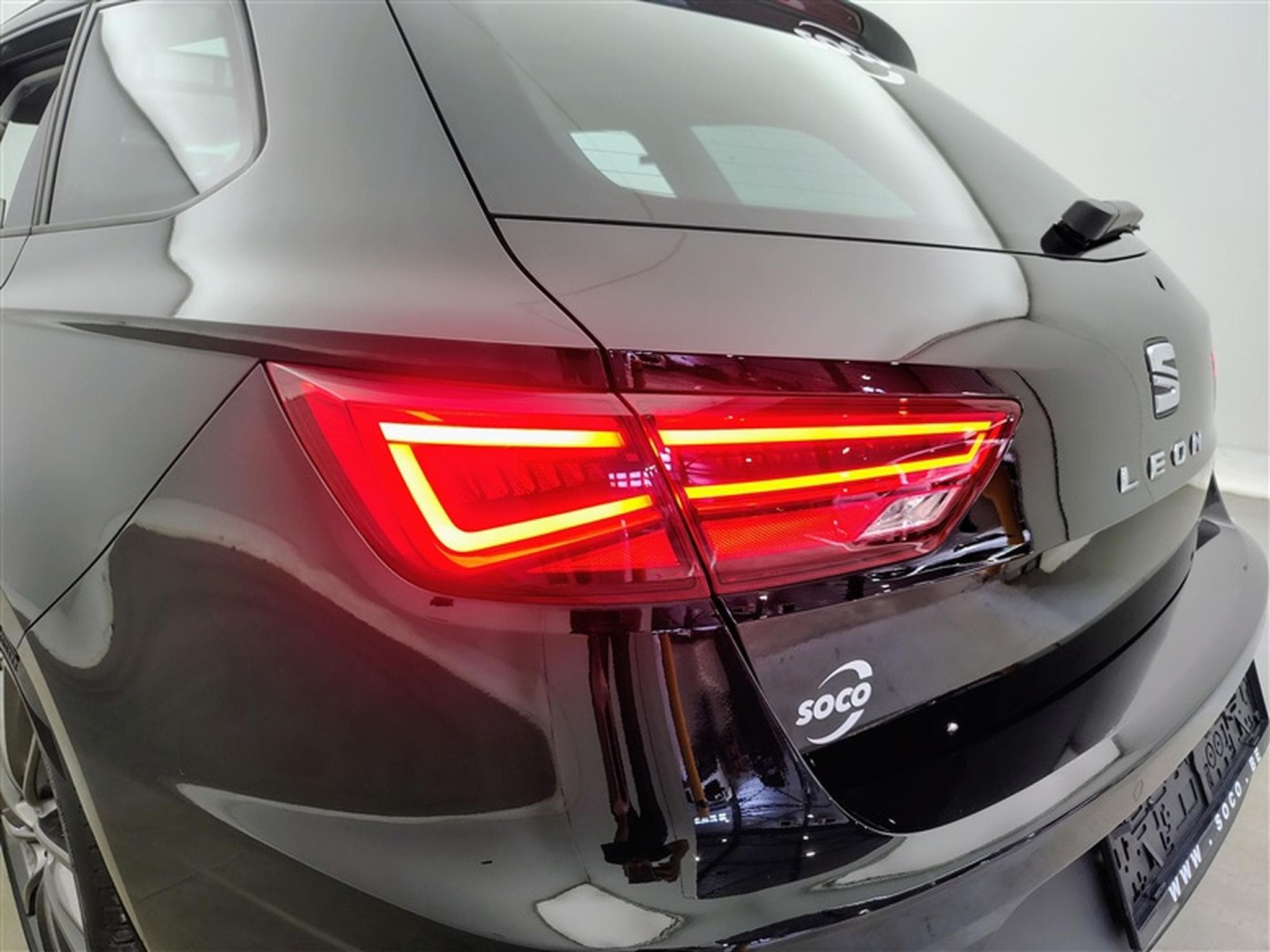 Seat Leon ST 1.5 TSI FR CARPLAY/PDC/PANO OUV./CLIM (2020) - Foto 16