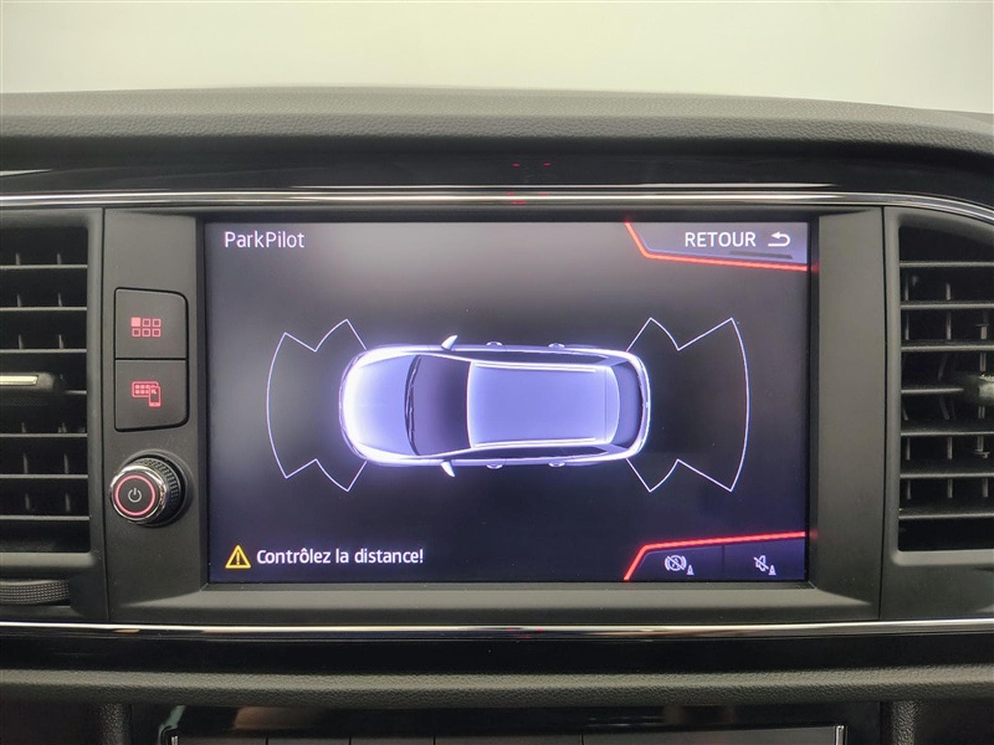 Seat Leon ST 1.5 TSI FR CARPLAY/PDC/PANO OUV./CLIM (2020) - Foto 18