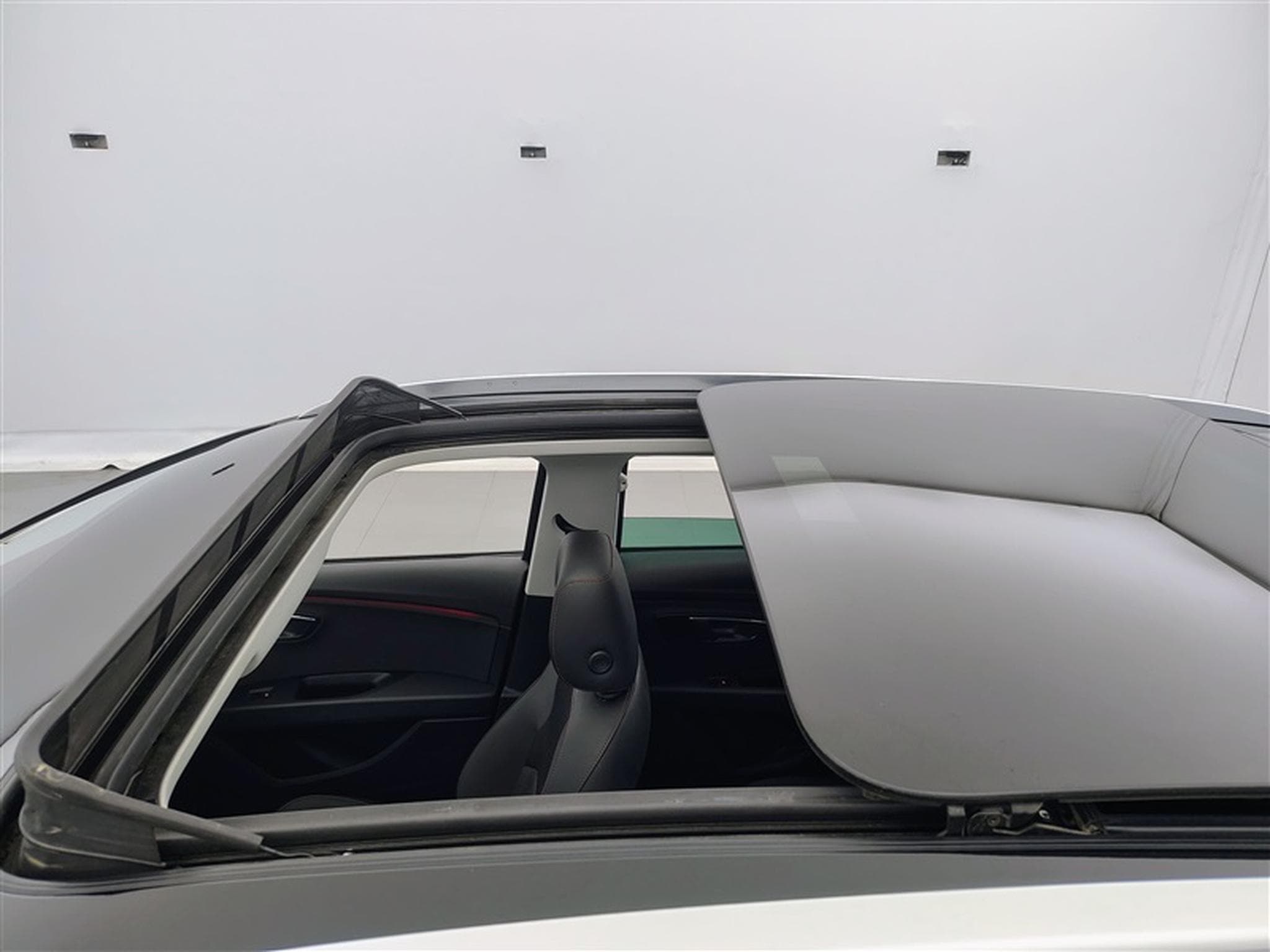 Seat Leon ST 1.5 TSI FR CARPLAY/PDC/PANO OUV./CLIM (2020) - Foto 19