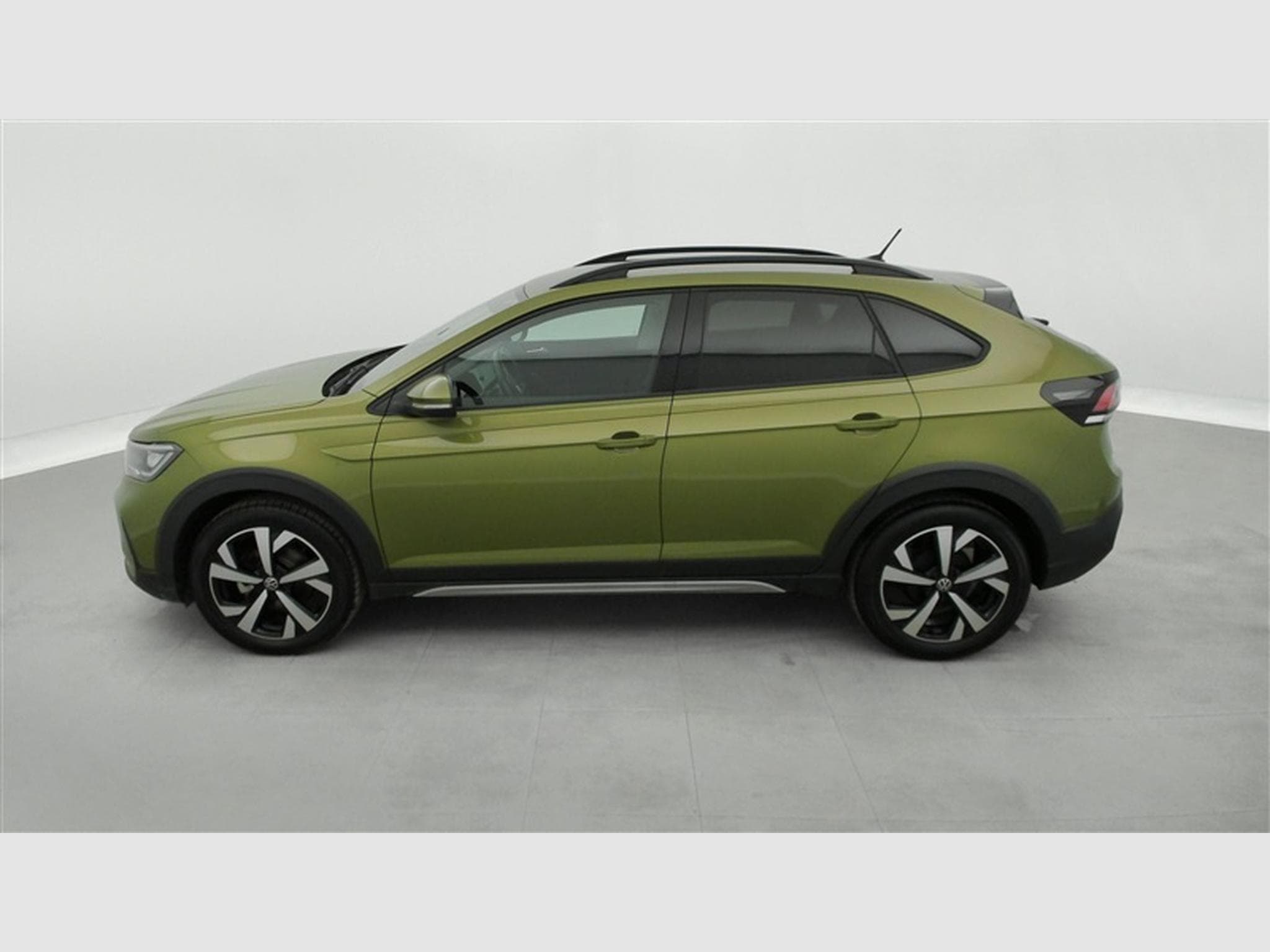 VW Taigo 1.0 TSI 95cv Style CARPLAY / FULL LED / CAMERA / JA 17" (2025) - Foto 3
