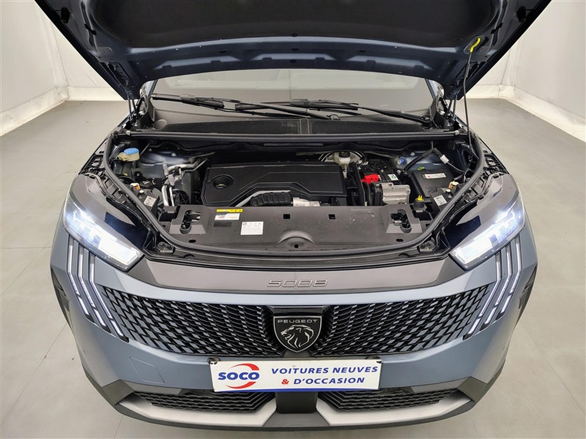 Peugeot 5008 1.2 HYBRID 145cv e-DSC6 Allure NAVI /CARPLAY/FULL LED/S-CUIR (2025) - Foto 19