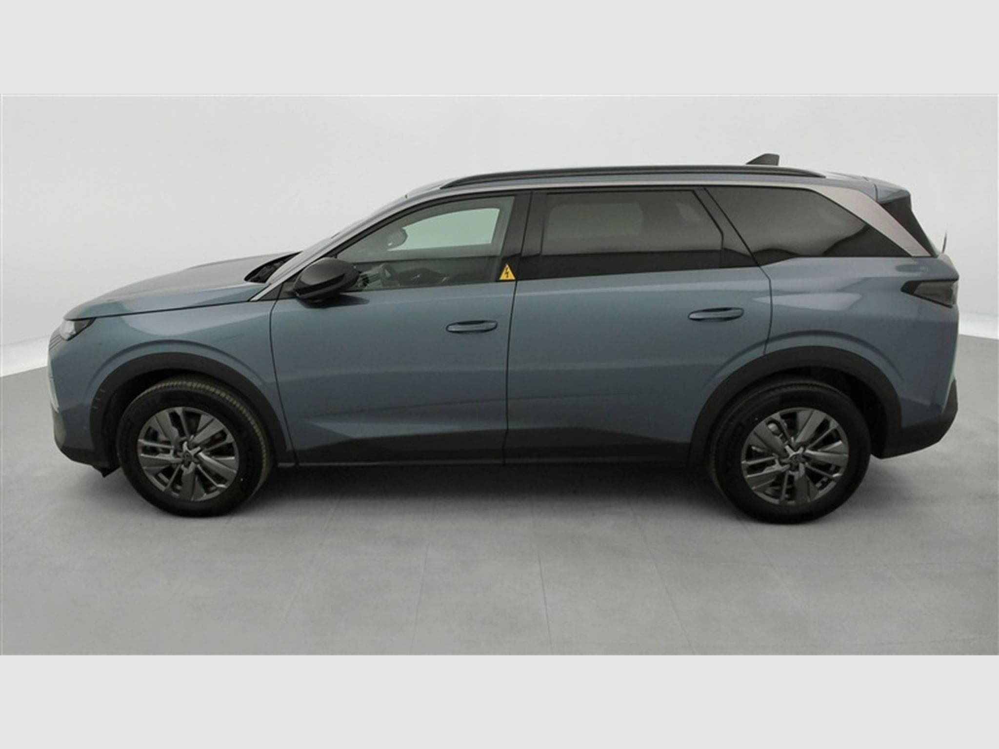 Peugeot 5008 1.2 HYBRID 145cv e-DSC6 Allure NAVI /CARPLAY/FULL LED/S-CUIR (2025) - Foto 3