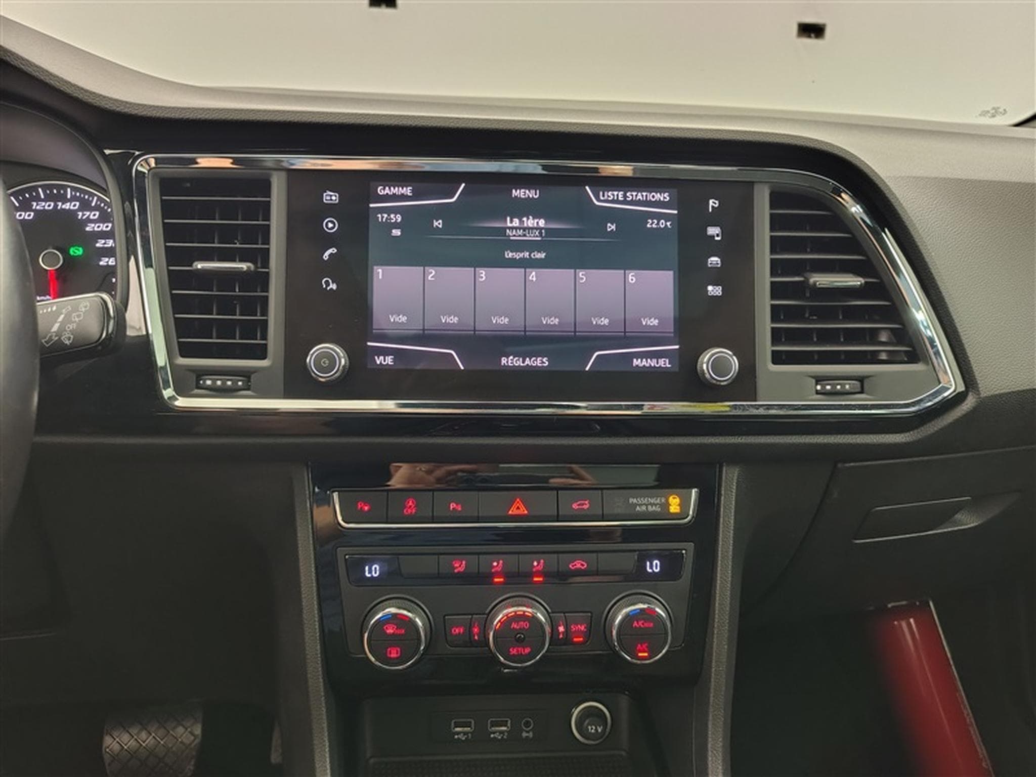 Seat Ateca 1.5 TSI Xcellence DSG Toit Pano / Navi / CarPlay (2020) - Foto 10
