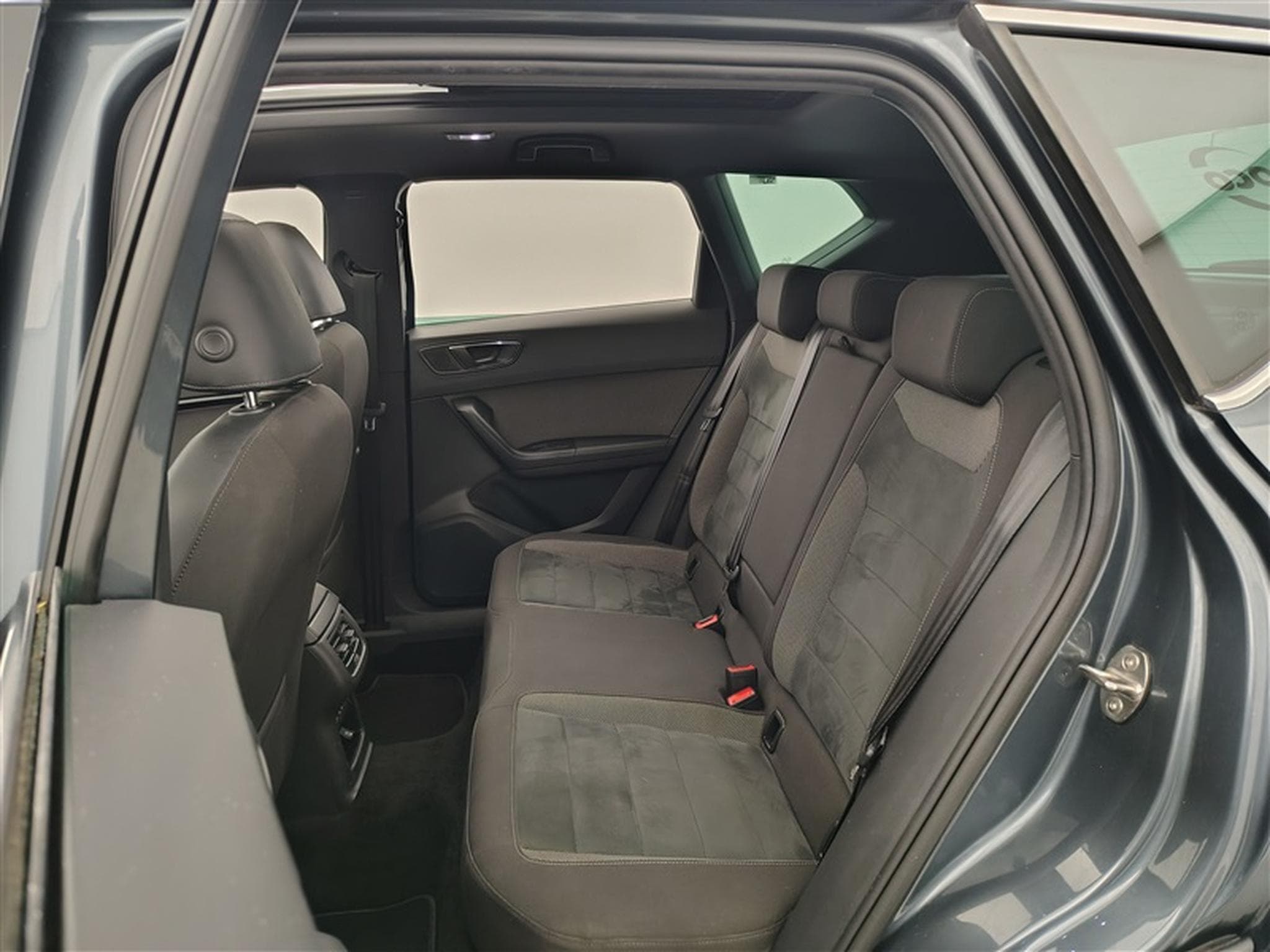Seat Ateca 1.5 TSI Xcellence DSG Toit Pano / Navi / CarPlay (2020) - Foto 12