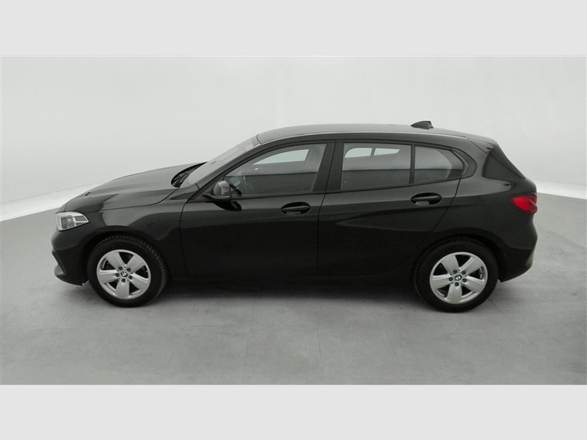 BMW 116 116d Business Line NAVI/FULL LED/JA16/PDC AV AR (2023) - Foto 3