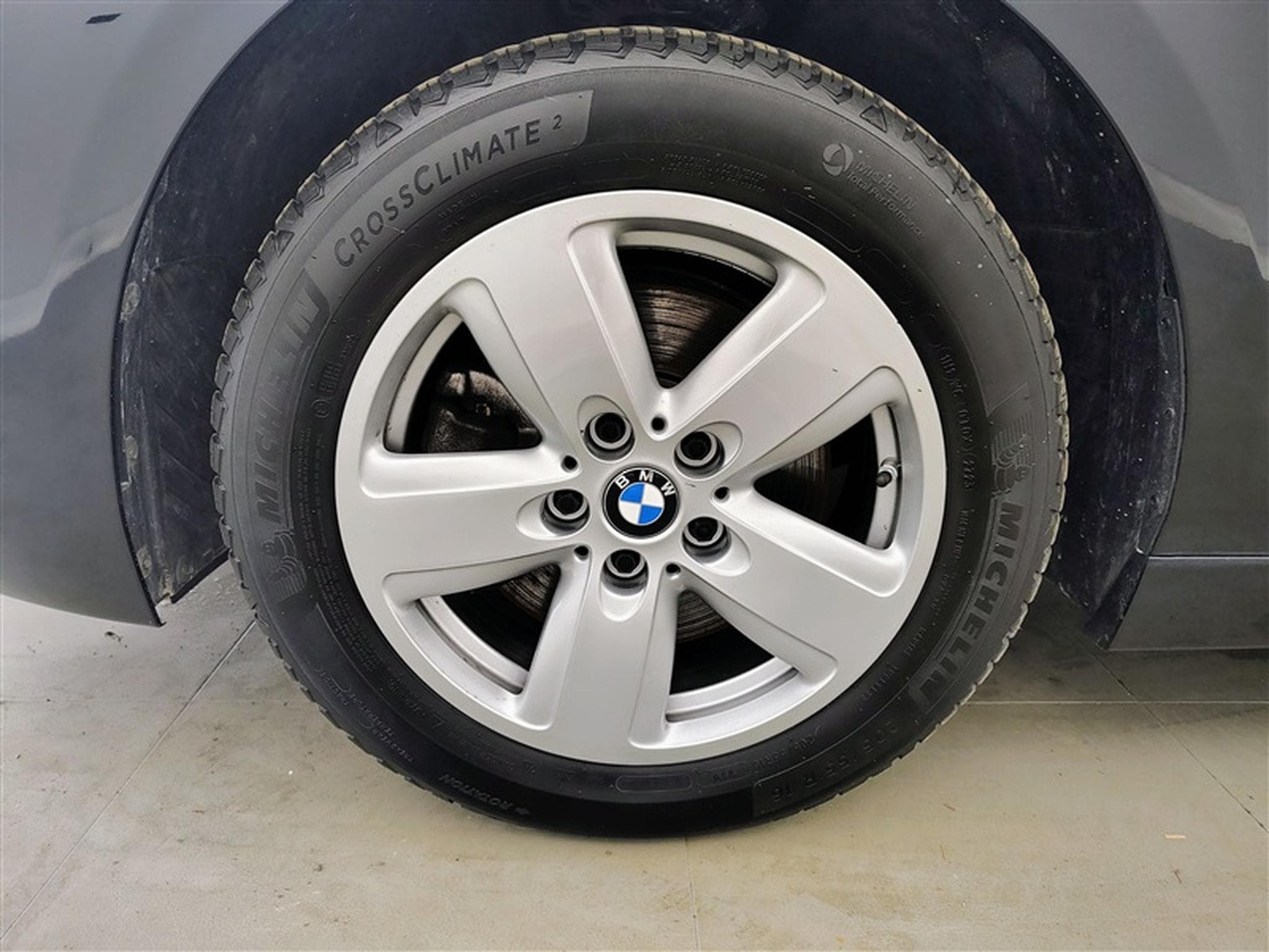 BMW 116 116d Business Line NAVI/FULL LED/JA16/PDC AV AR (2023) - Foto 6