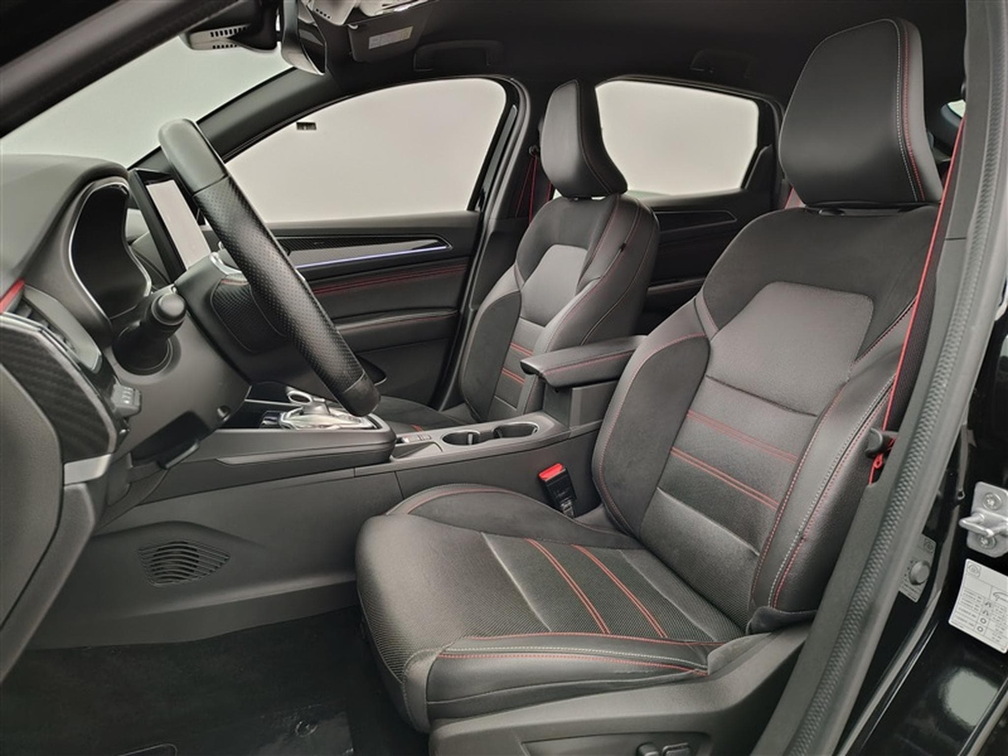 Renault Arkana E-TECH 1.6i E-Tech RS LINE*NAVI/FULL LED/CUIR/CAM/PDC/JA18* (2022) - Foto 7