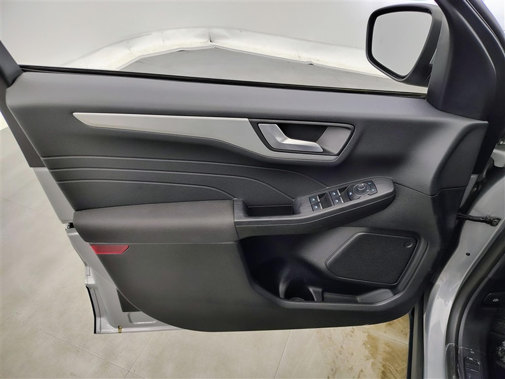 Ford Kuga 1.5 EcoBoost Connect NAVI / FULL LED / PDC AV+AR (2024) - Foto 17