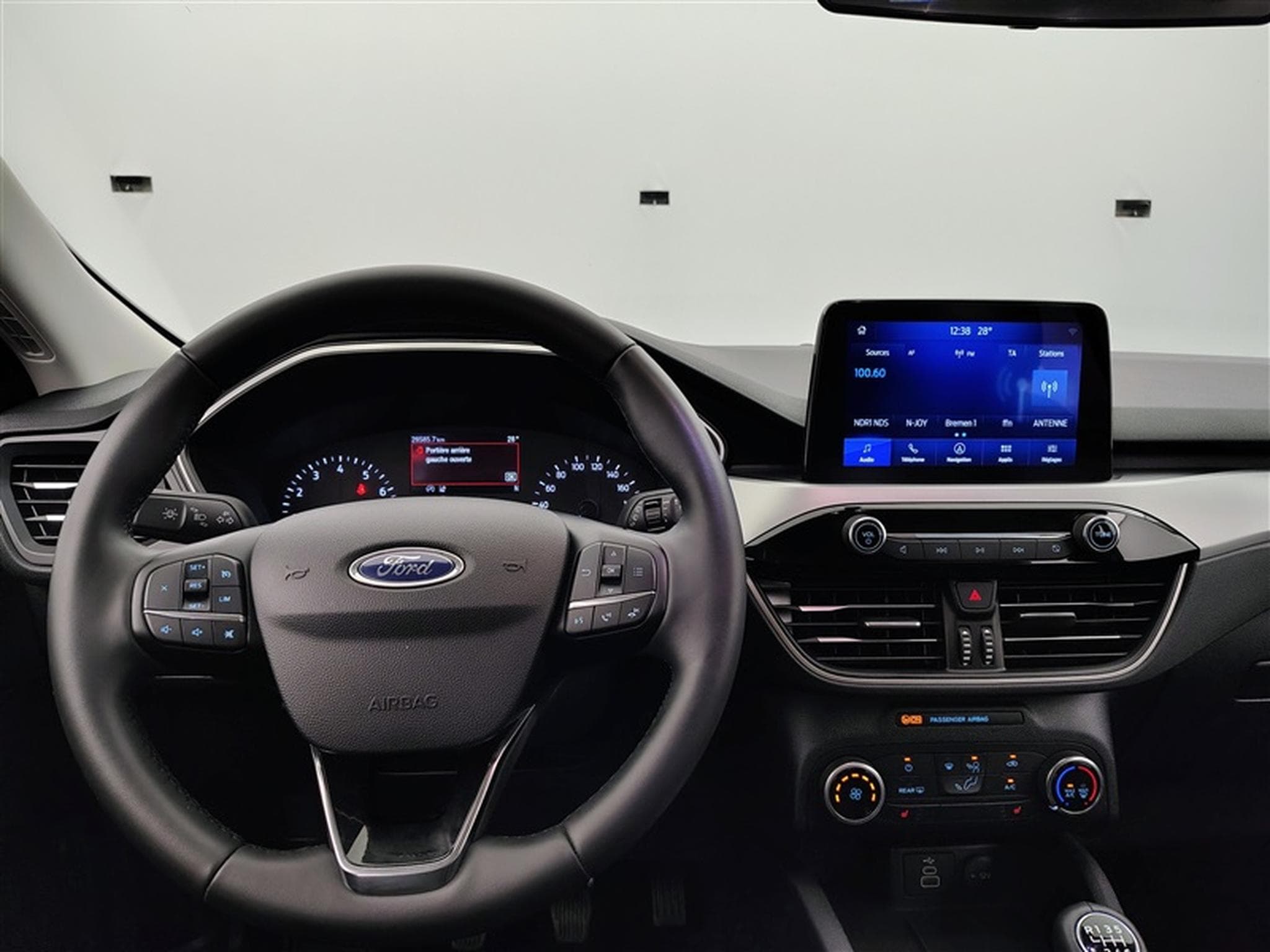 Ford Kuga 1.5 EcoBoost Connect NAVI / FULL LED / PDC AV+AR (2024) - Foto 9