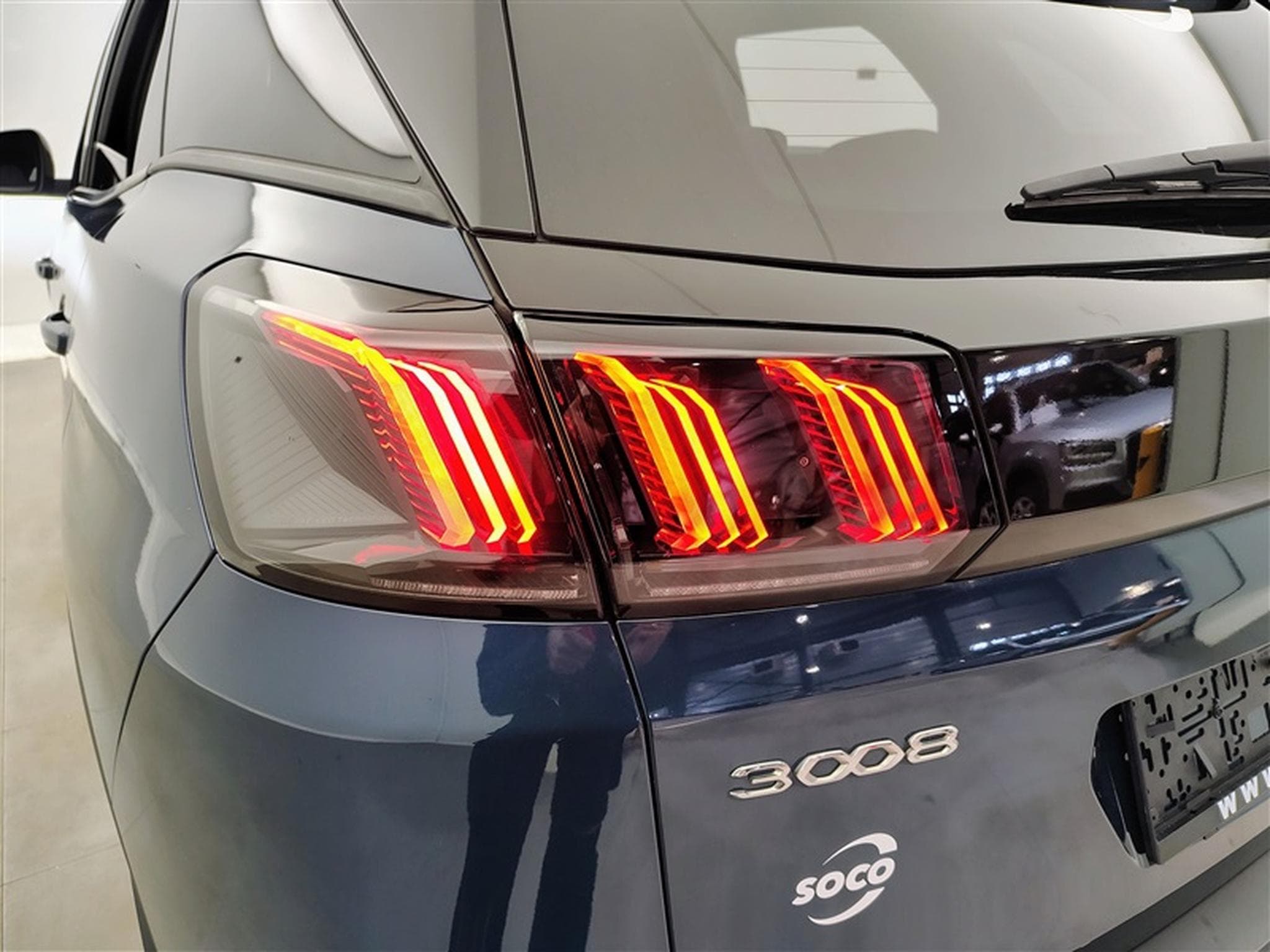Peugeot 3008 1.2 PureTech Allure Pack S-CUIR / NAVI / CAMERA / CARPLAY (2023) - Foto 16