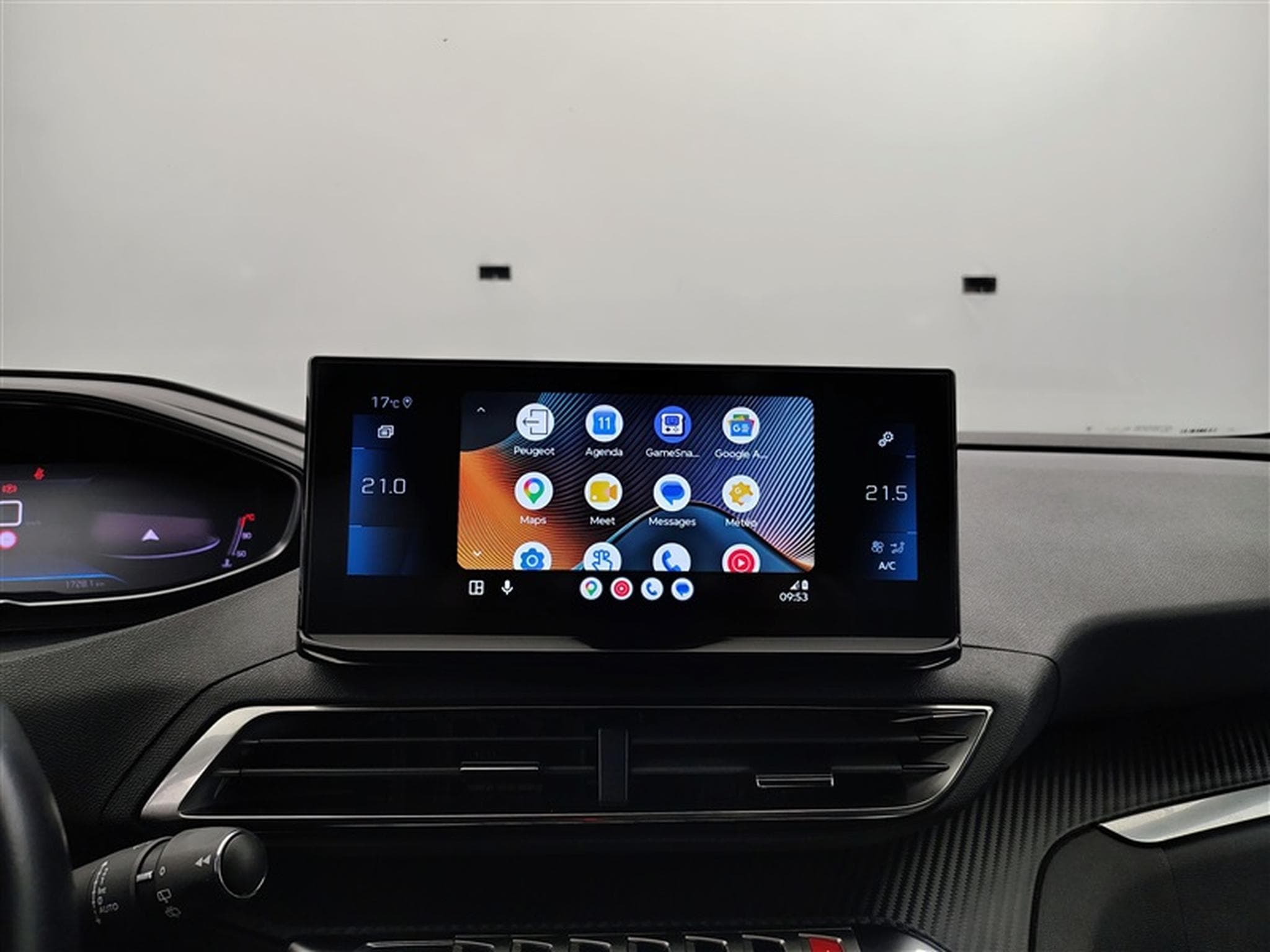 Peugeot 3008 1.2 PureTech Allure Pack S-CUIR / NAVI / CAMERA / CARPLAY (2023) - Foto 20