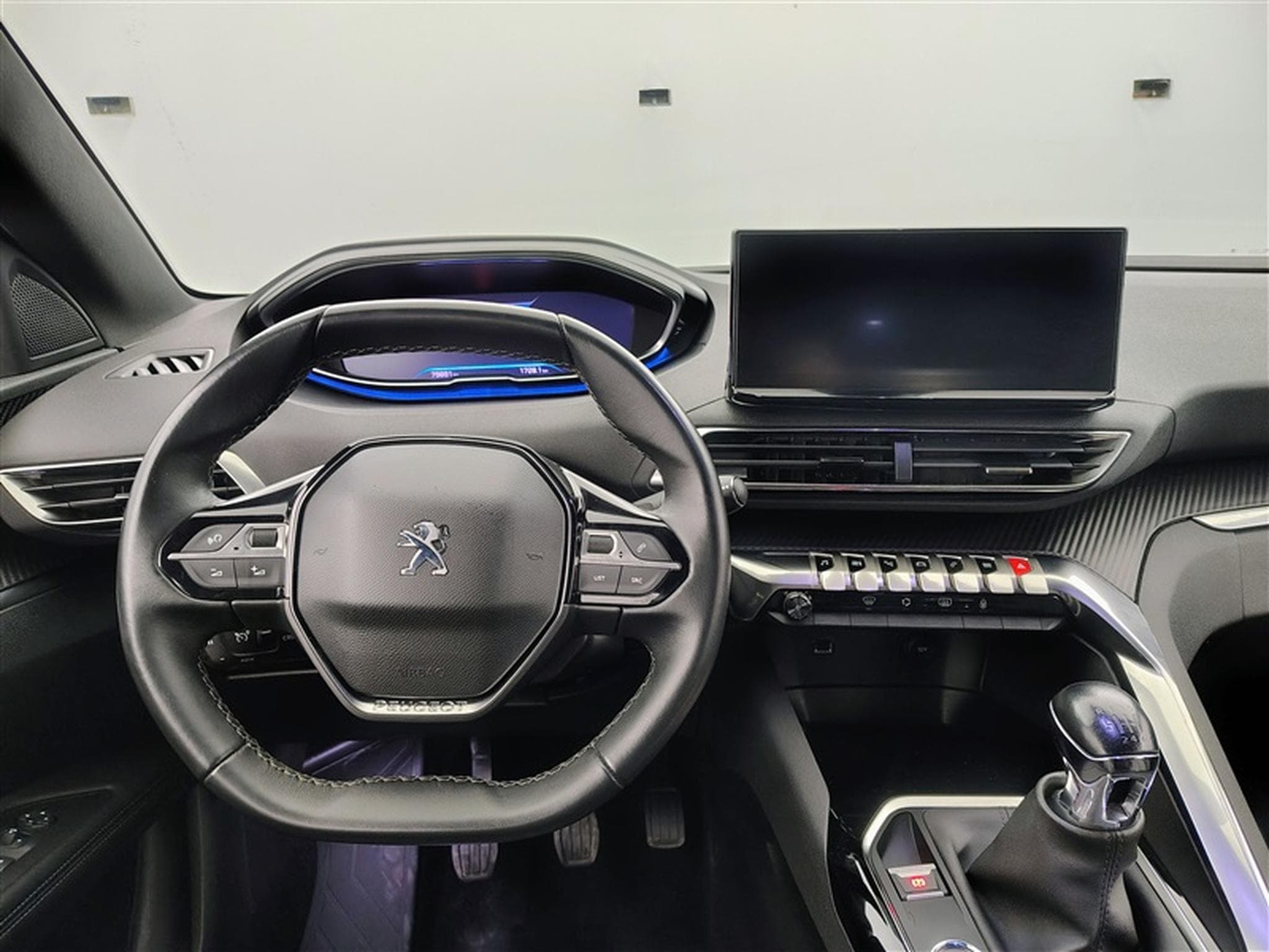 Peugeot 3008 1.2 PureTech Allure Pack S-CUIR / NAVI / CAMERA / CARPLAY (2023) - Foto 9