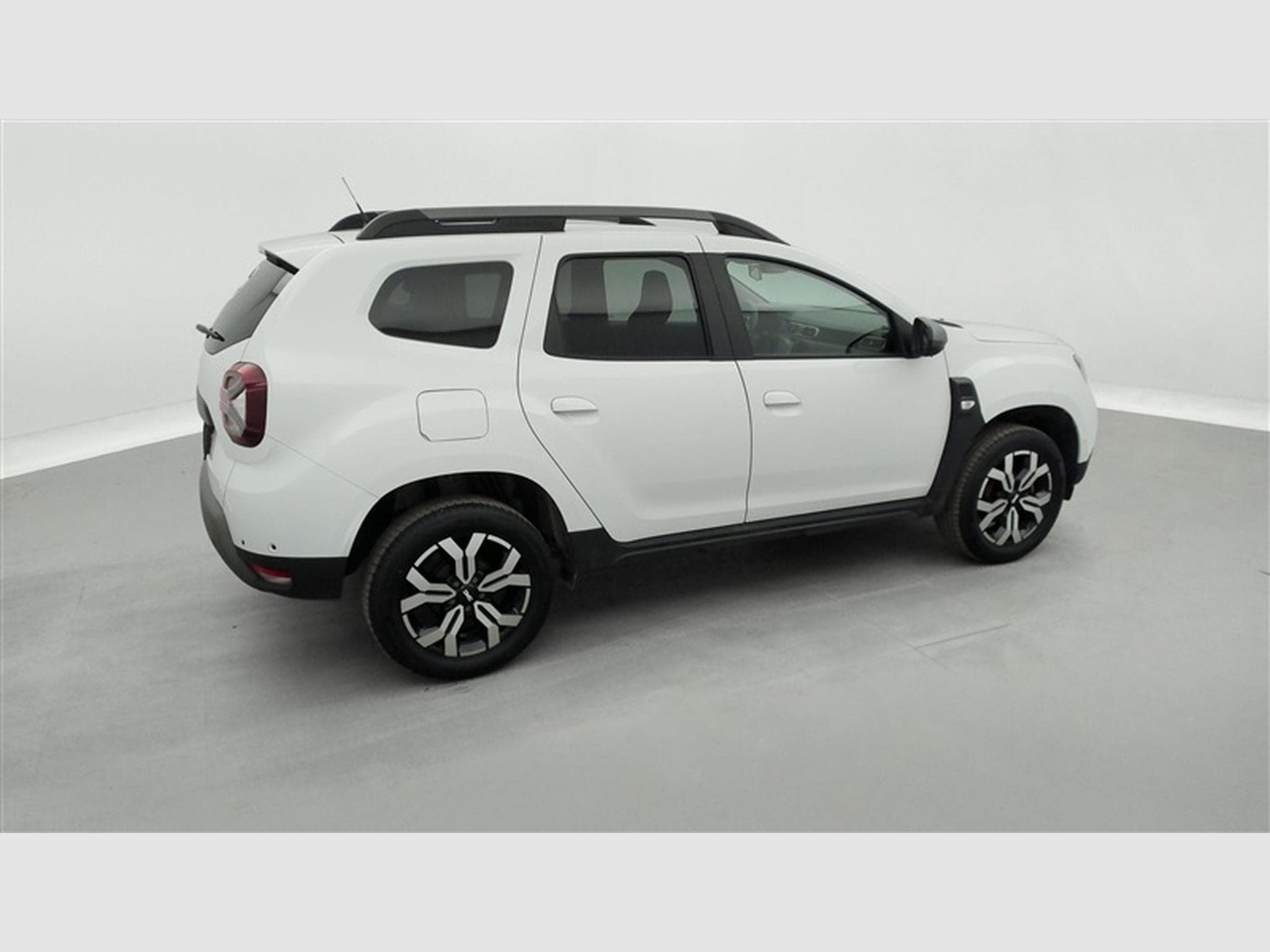 Dacia Duster 1.0 TCe Expression GPF (2023) - Foto 25