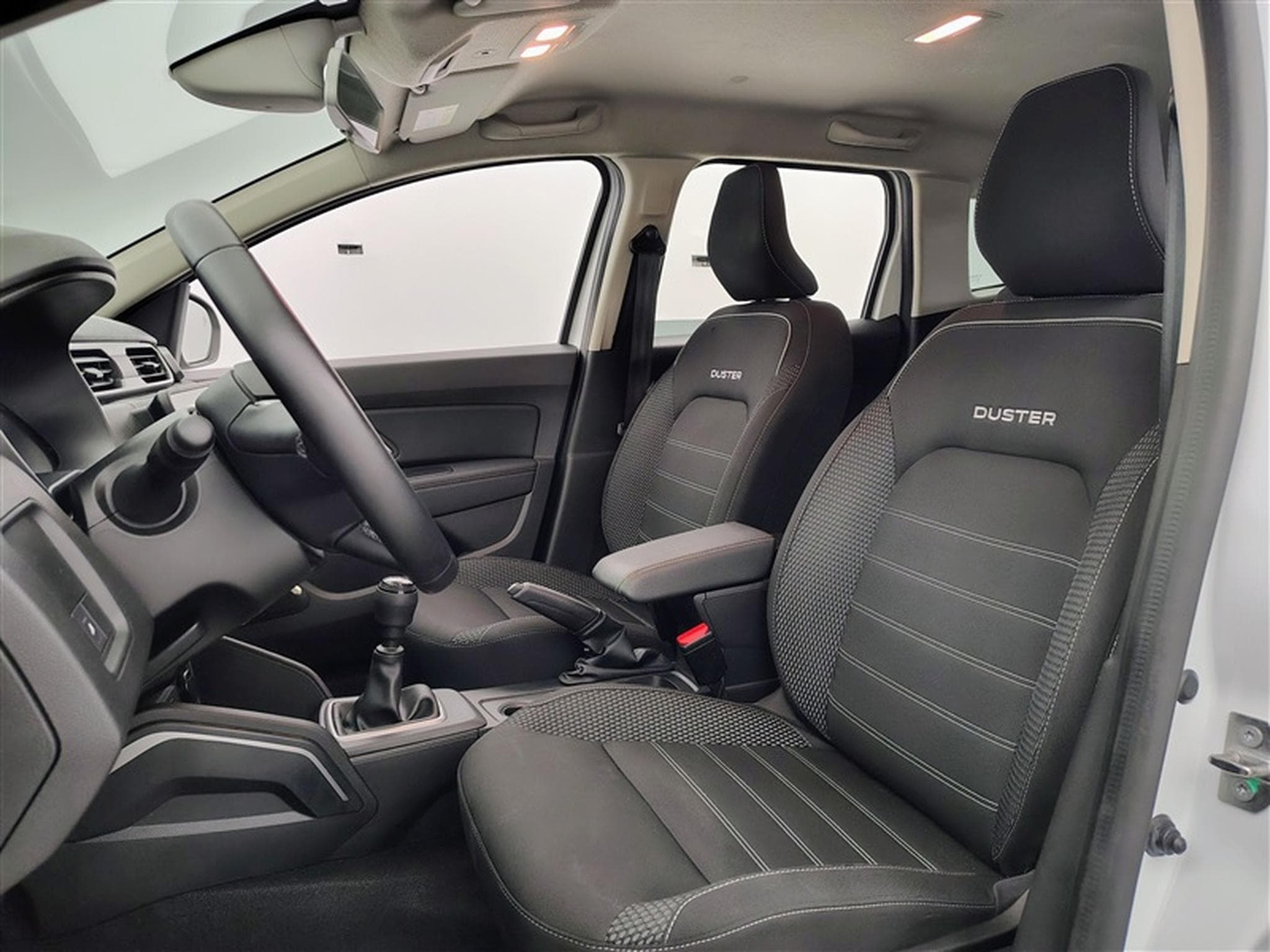 Dacia Duster 1.0 TCe Expression GPF (2023) - Foto 7