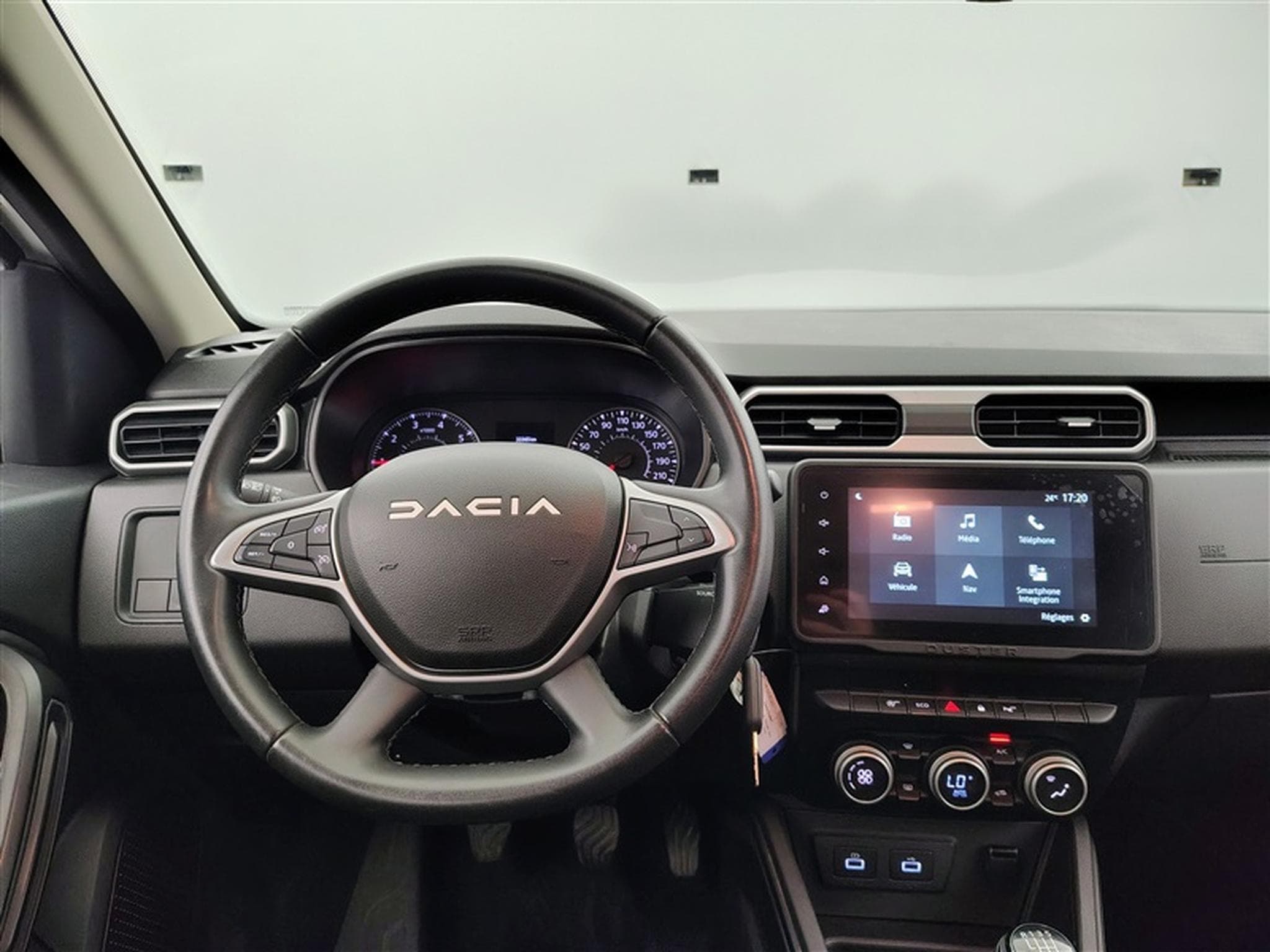 Dacia Duster 1.0 TCe Expression GPF (2023) - Foto 9
