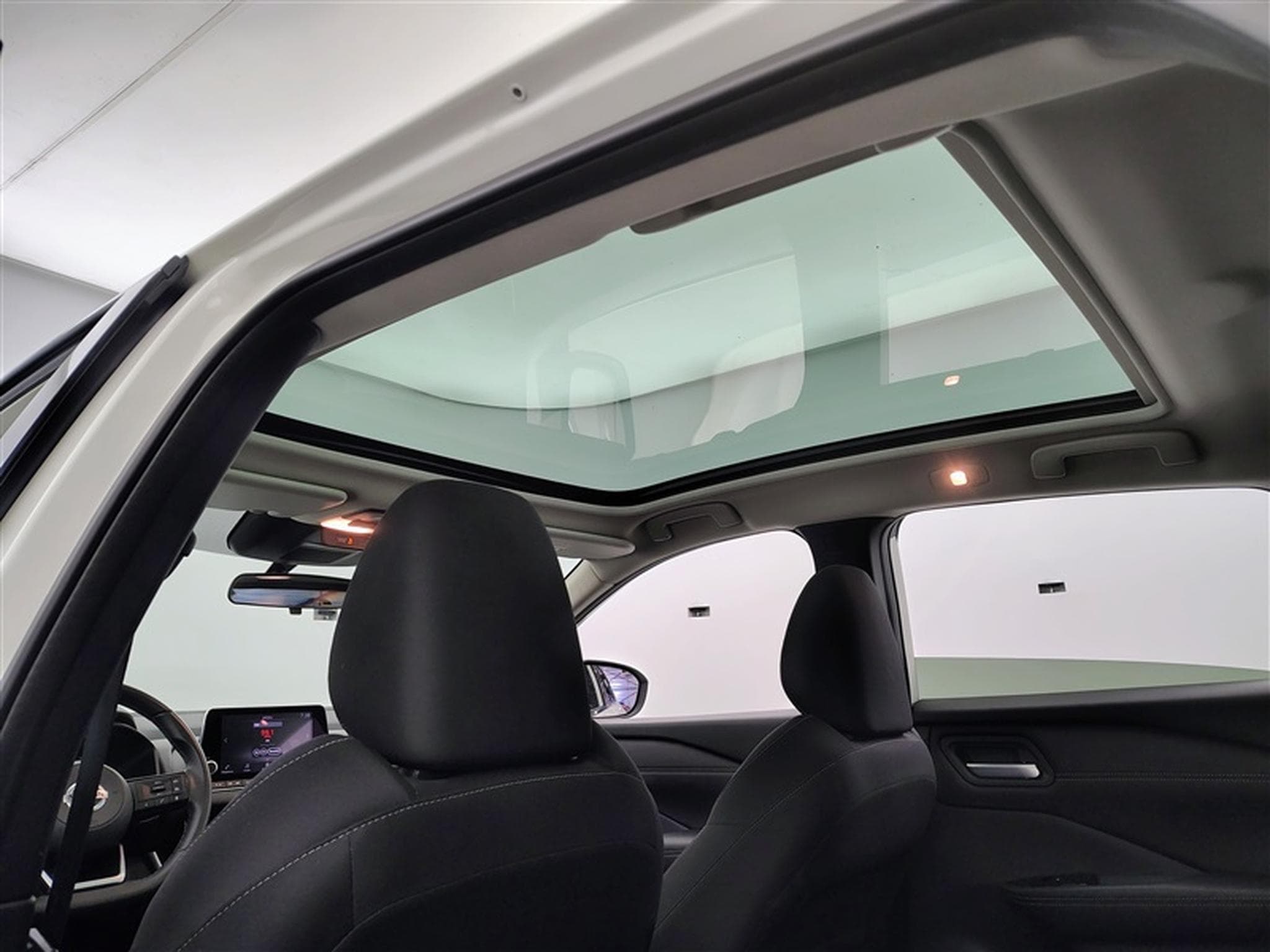 Nissan Qashqai 1.3 DIG-T MHEV N-Connecta (2022) - Foto 19