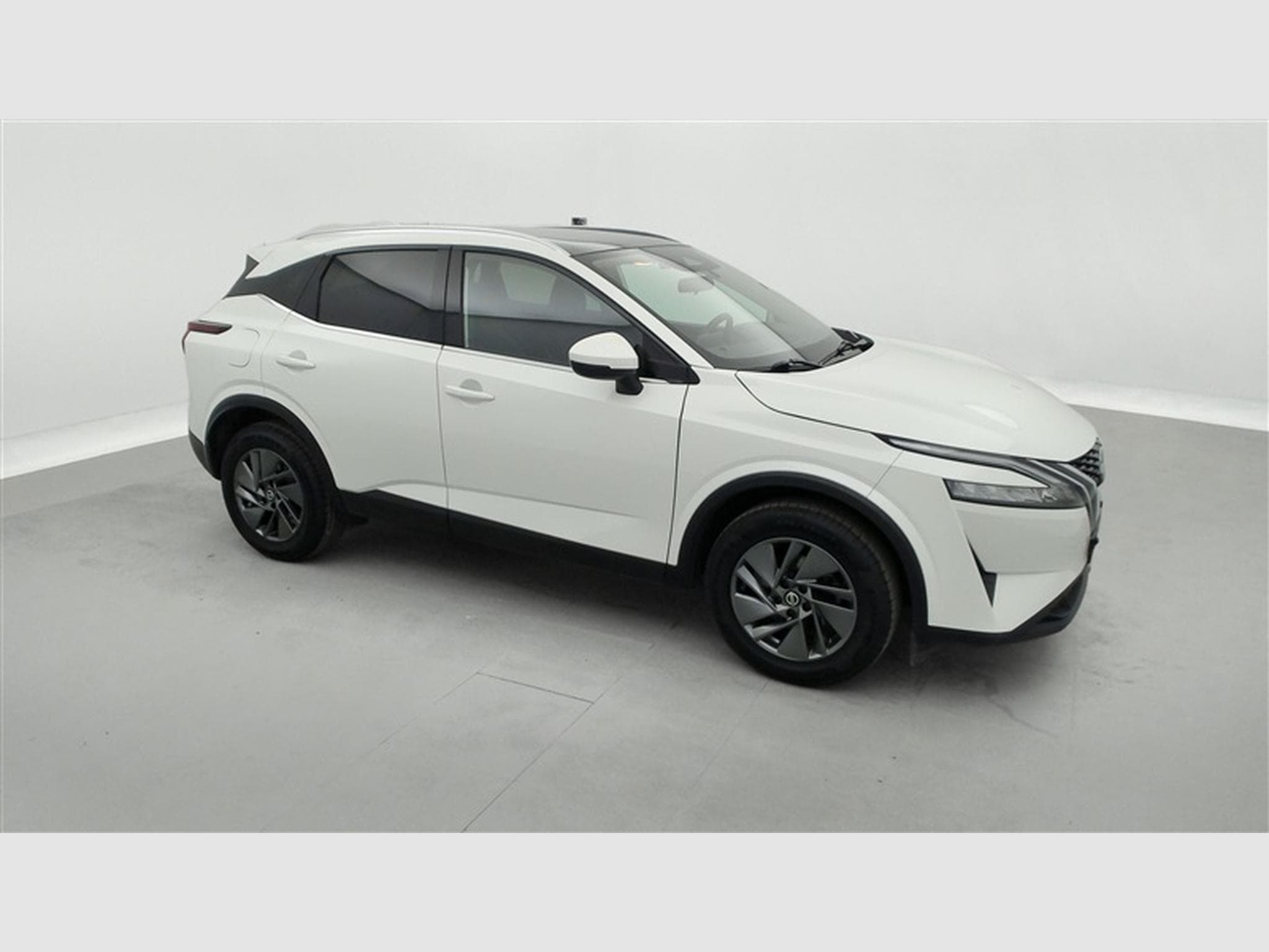 Nissan Qashqai 1.3 DIG-T MHEV N-Connecta (2022) - Foto 24