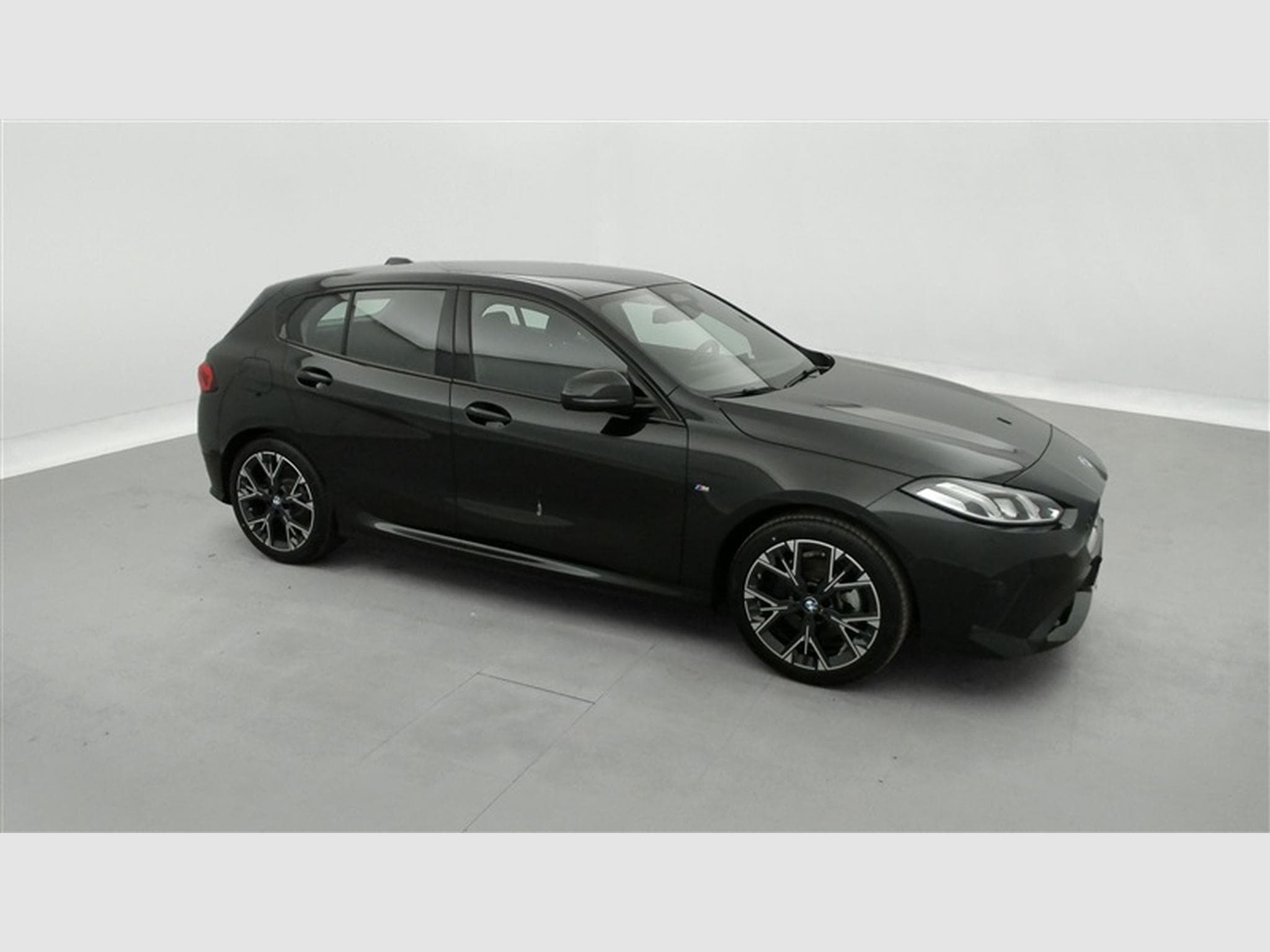 BMW 120 120iA Pack M NAVI / FULL LED / CAMERA / JA 18" (2025) - Foto 23