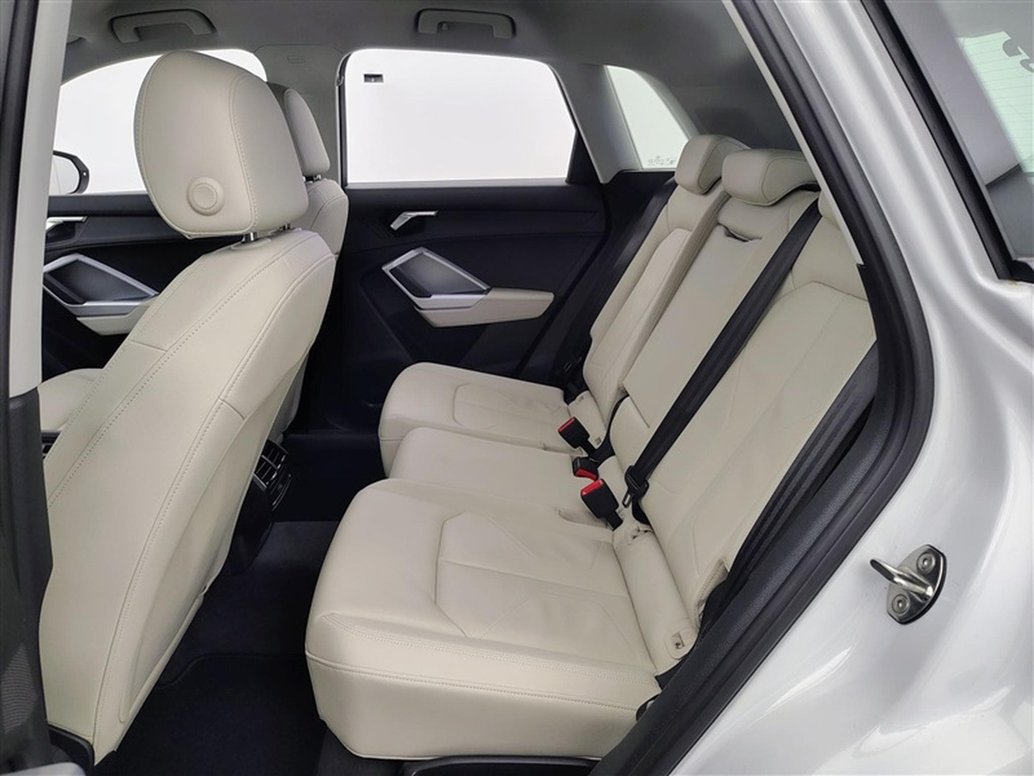 Audi Q3 35 TFSI Business Edition S.Tronic CUIR/NAVI/LED/JA17 (2022) - Foto 13